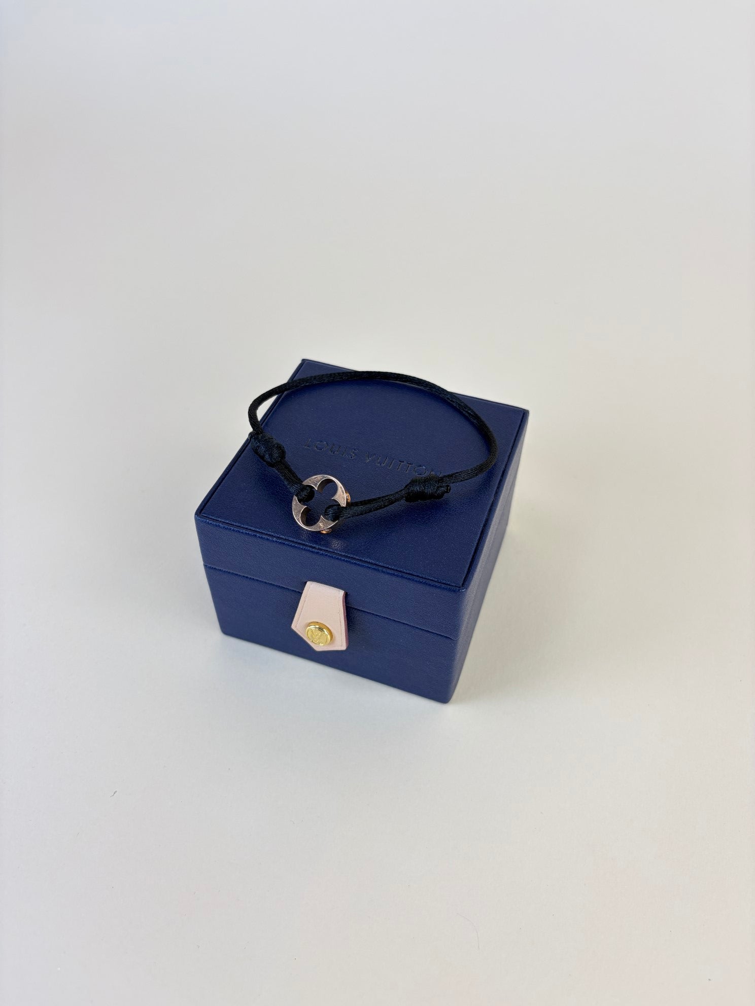 Louis Vuitton 18K pink Gold Empreinte Bracelet