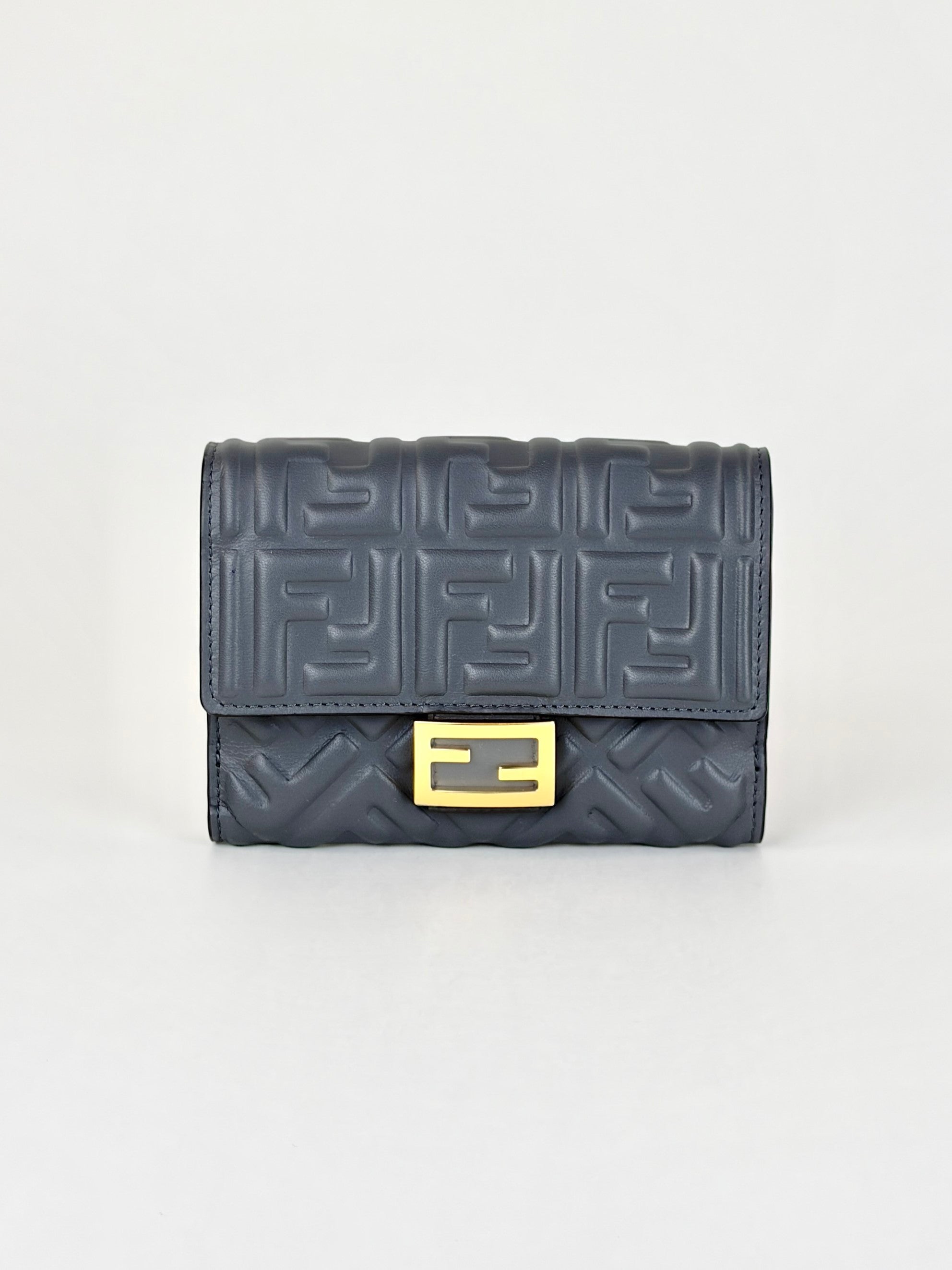 Fendi Baguette grey medium wallet