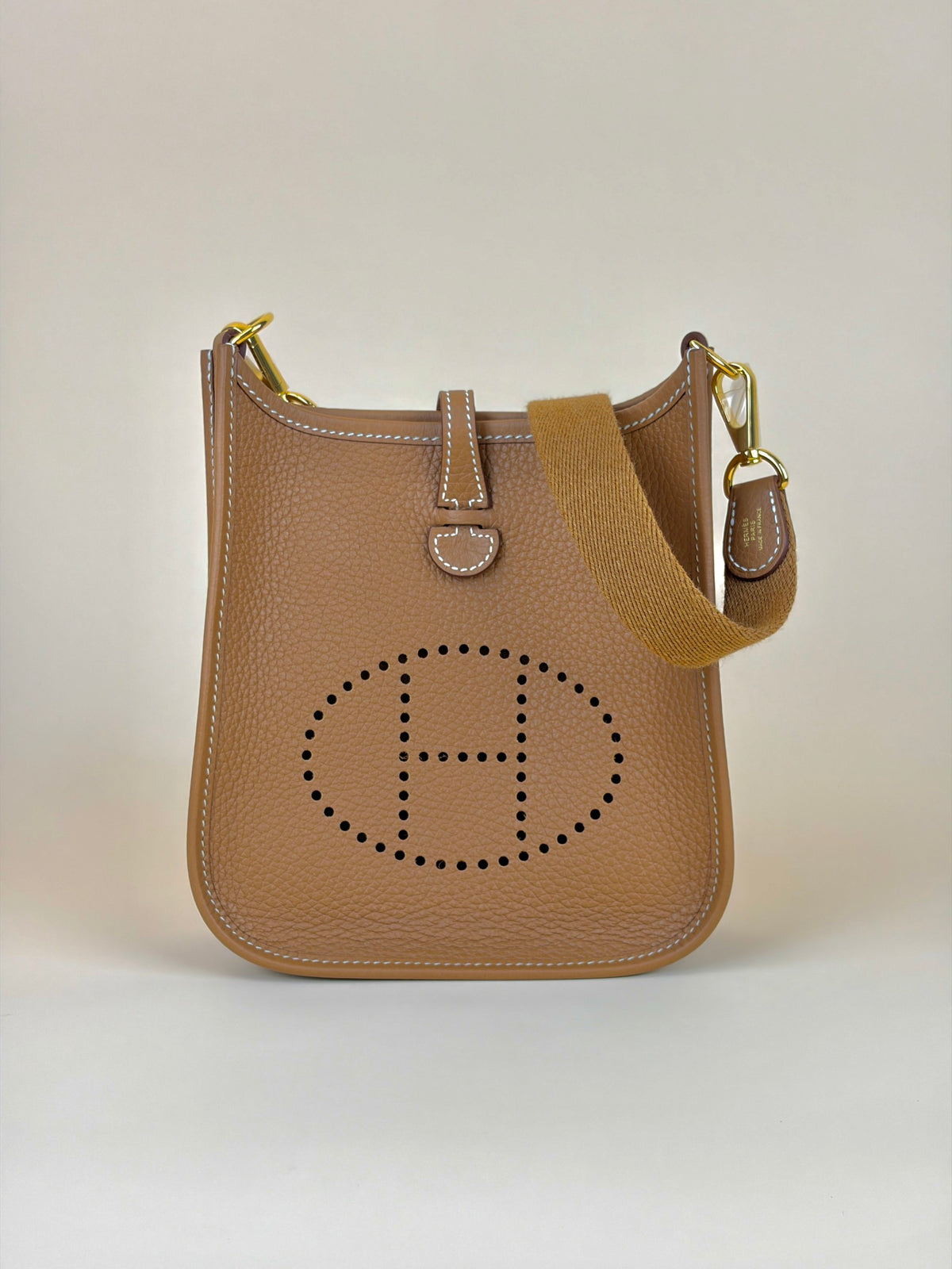 Hermes gold taurillon Clemence Evelyne 16 amazon bag
