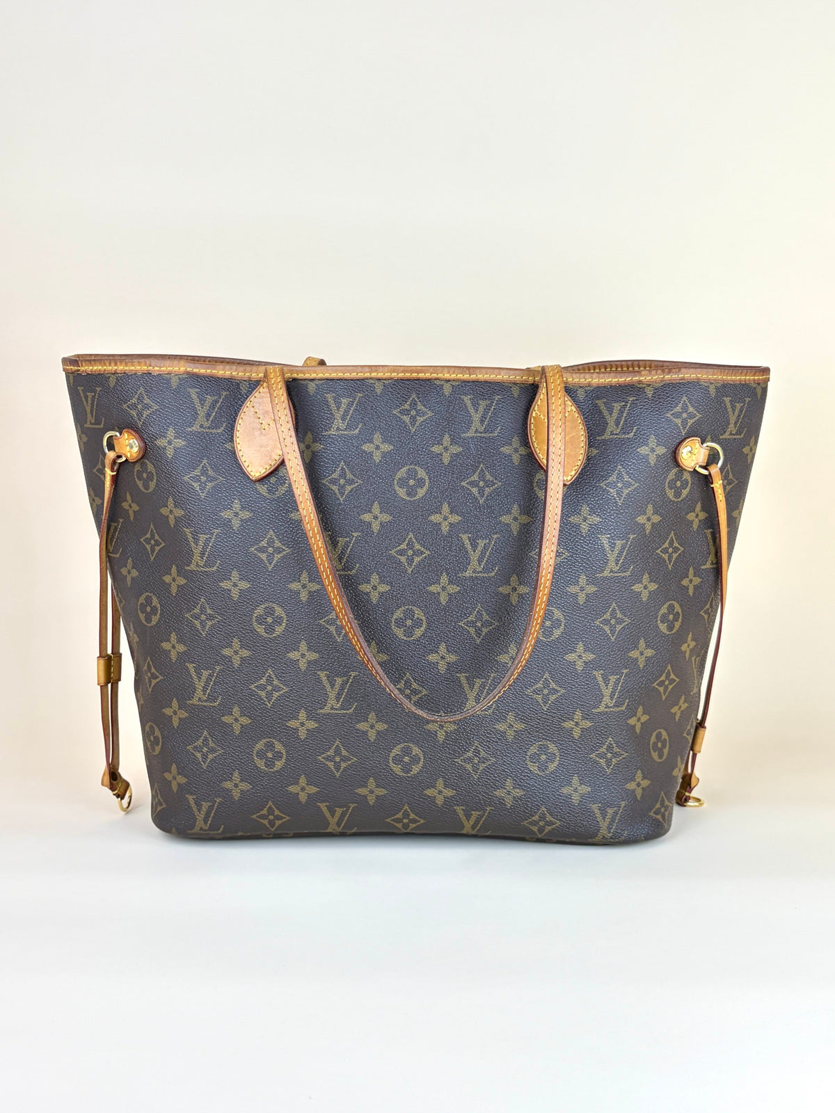 louis Vuitton never full canvas mm tote bag