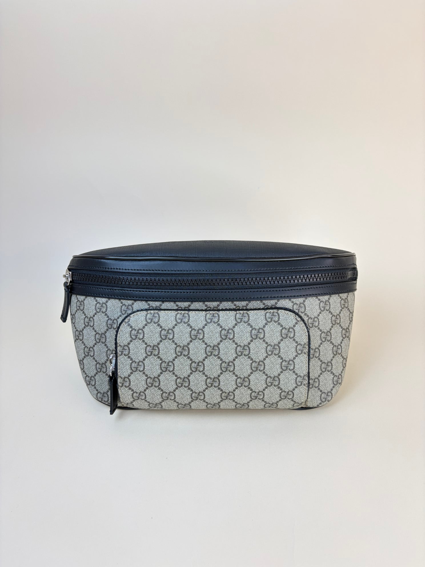 Gucci Bicolor GG Supreme Monogram Large Belt Bag