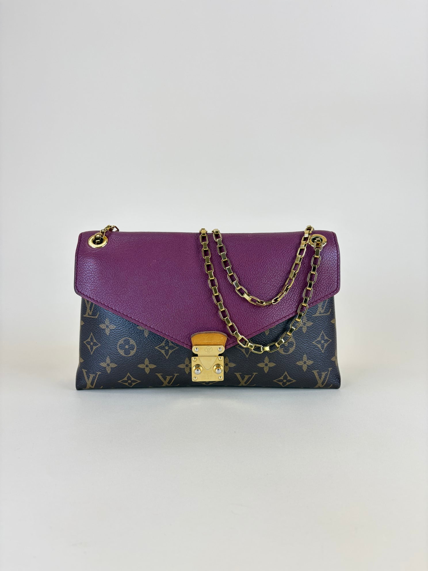 Louis Vuitton AURORE Monogram Pallas Chain Bag