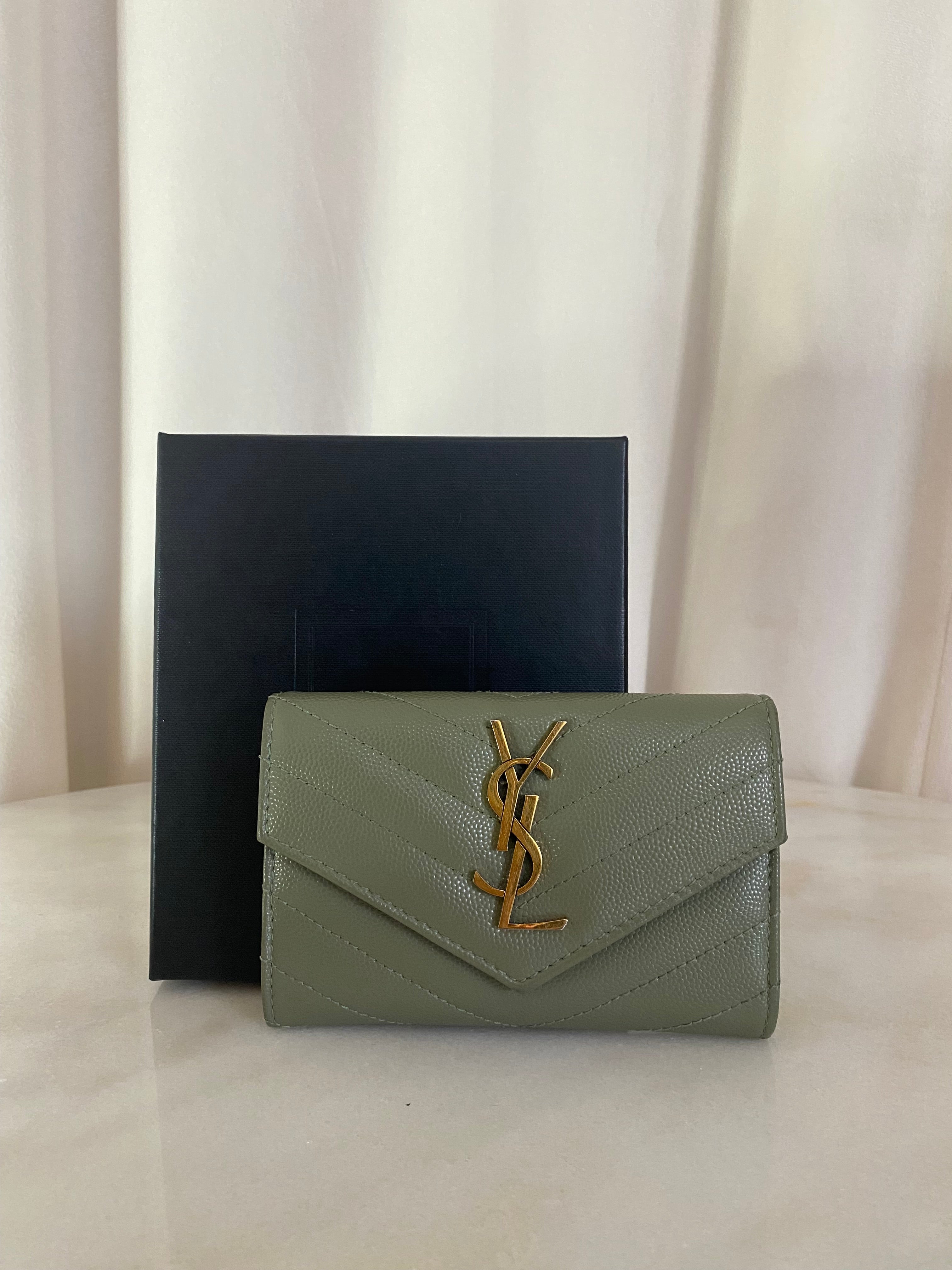 Ysl wallet green sale