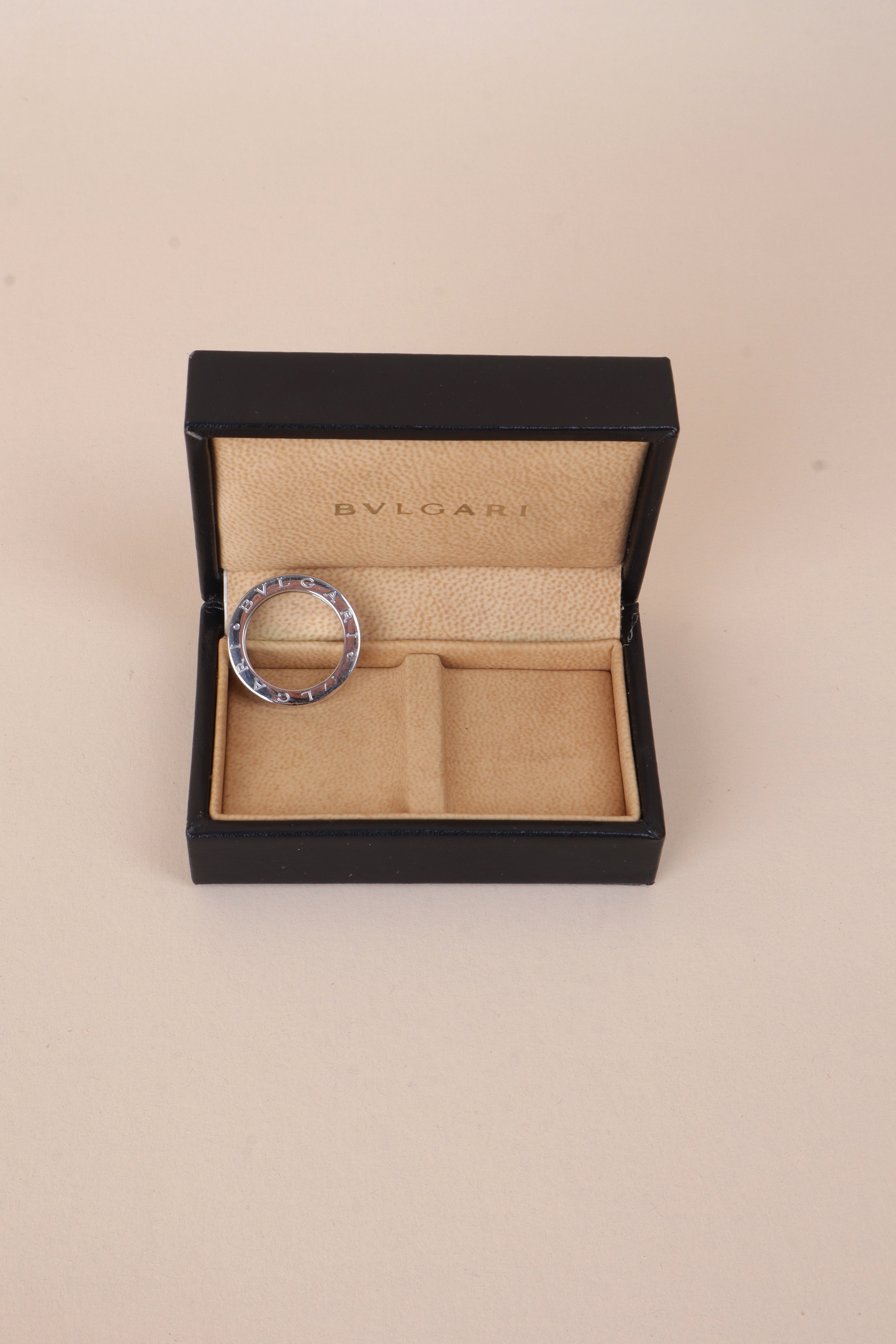 Bvlgari B. ZERO ring 18k WHITE GOLD52