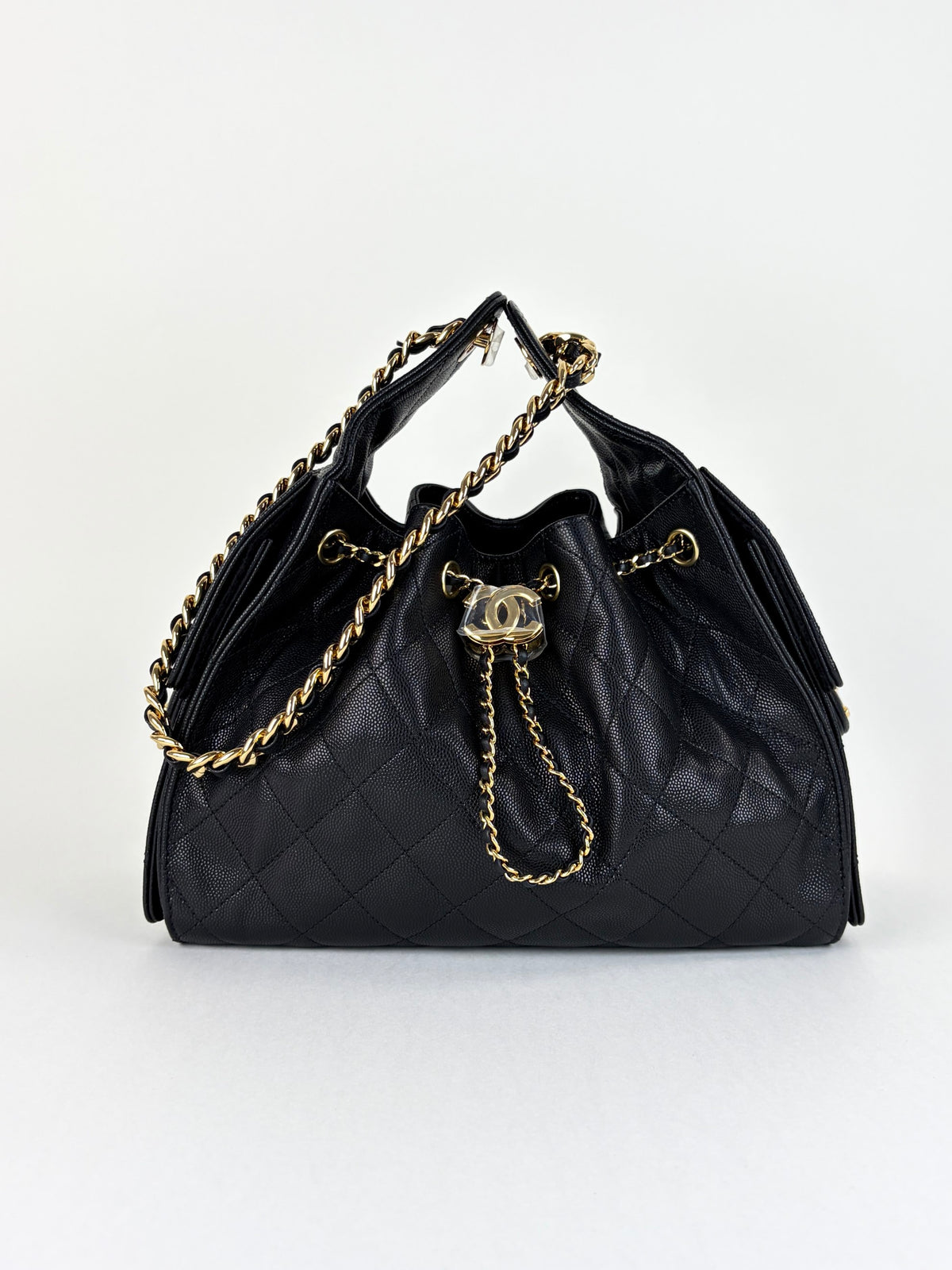 Chanel black caviar leather Chanel 25 small hand bag