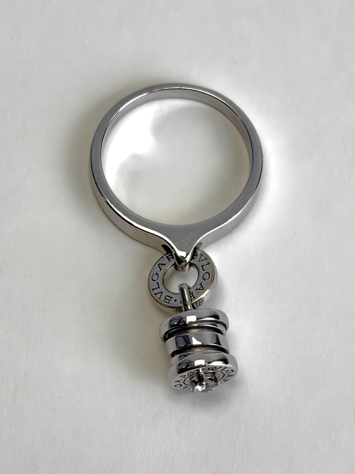 Bvlgari 18K White Gold B. Zero1 element charm ring diamond