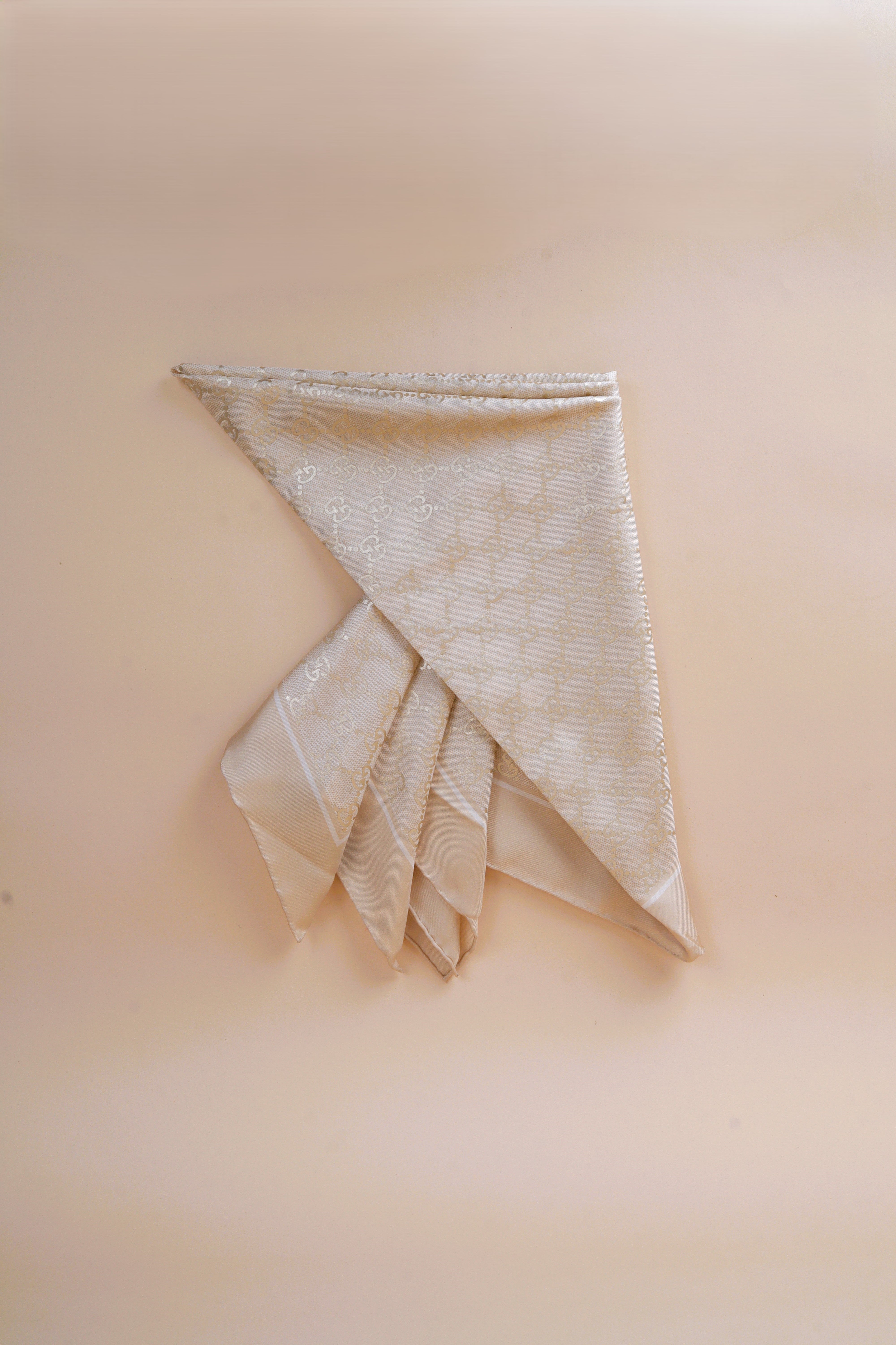 GUCCI LAMINATED PRINTED SILK BEIGE