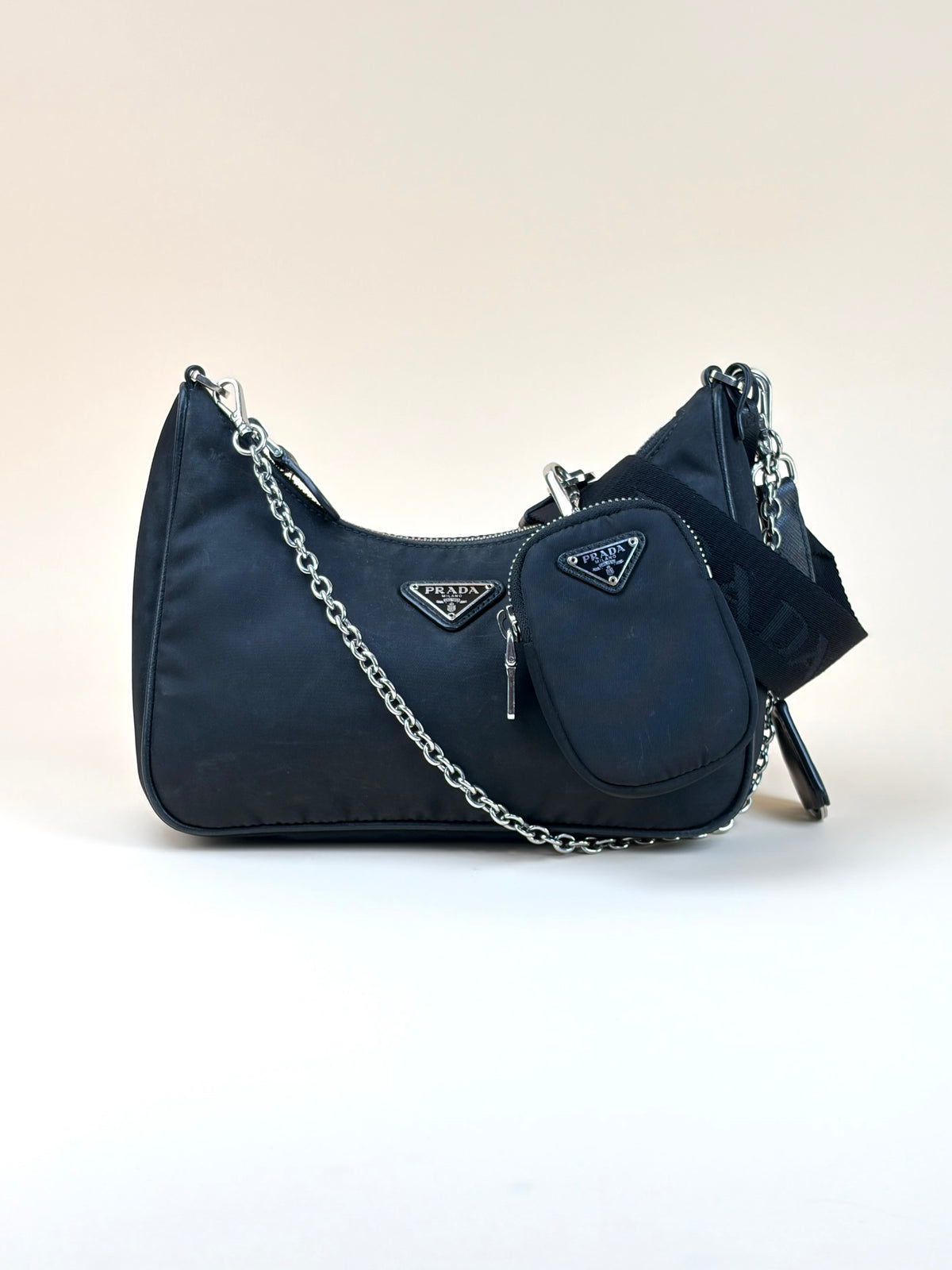 Prada Black Nylon Re Edition 2005 hobo Bag