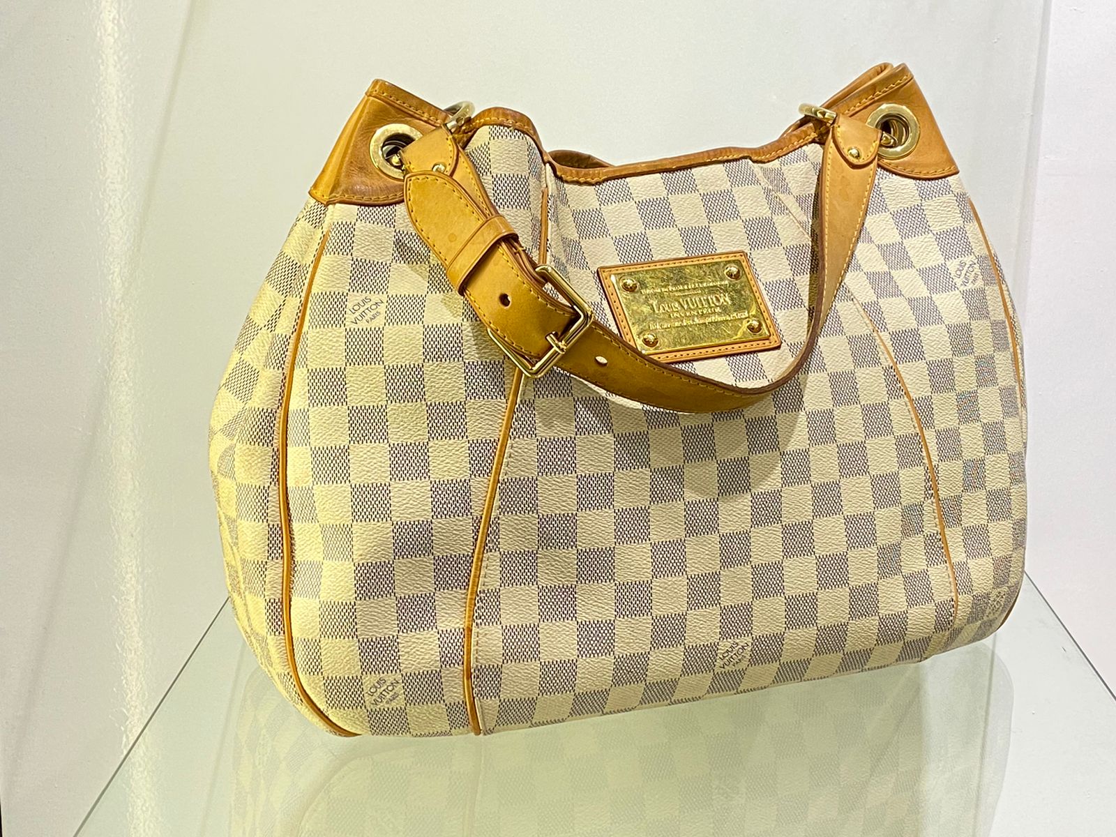 Louis Vuitton Damier Galliera Bag