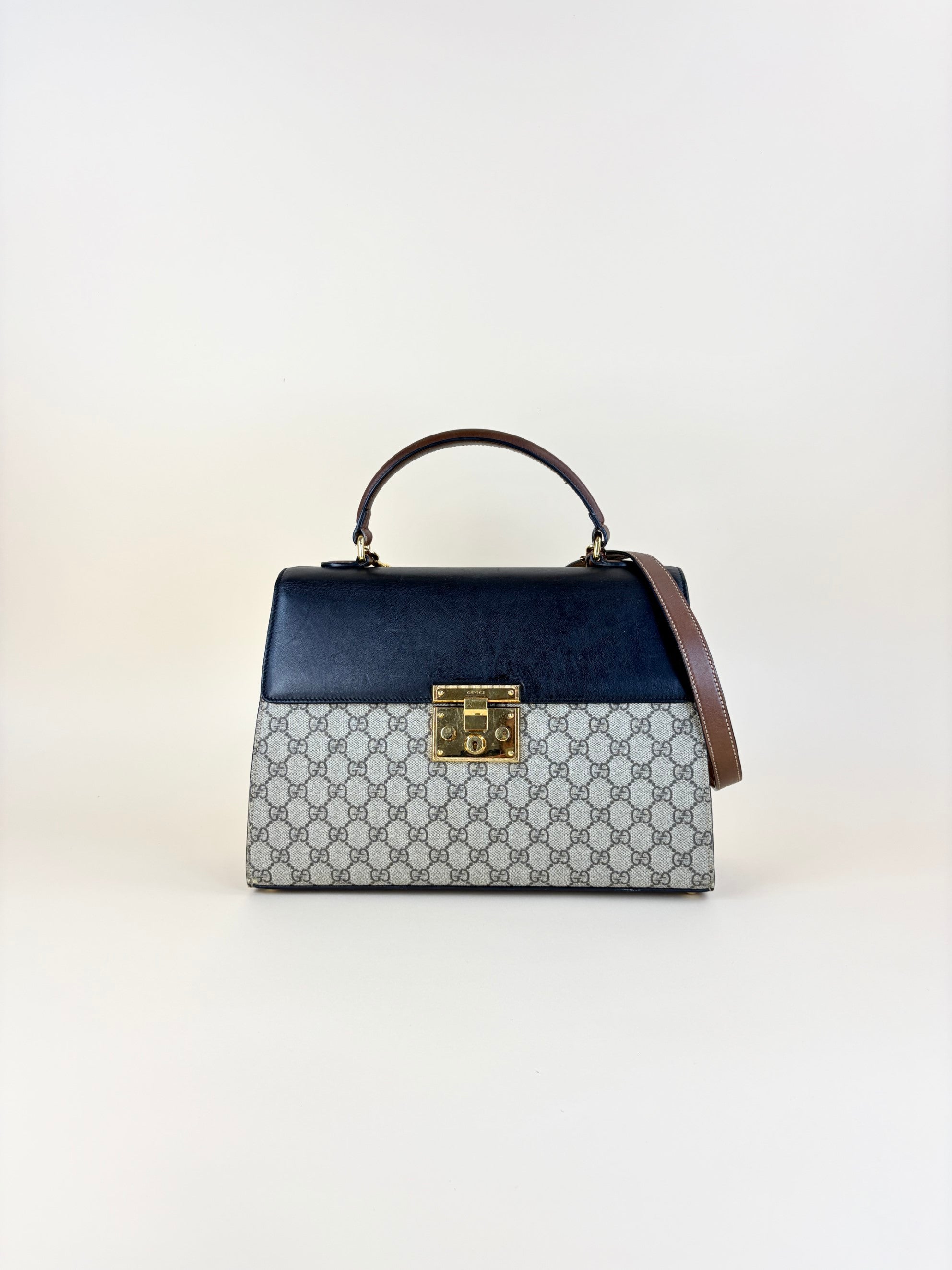 Gucci GG Supreme monogram calfskin medium Padlock  Bag