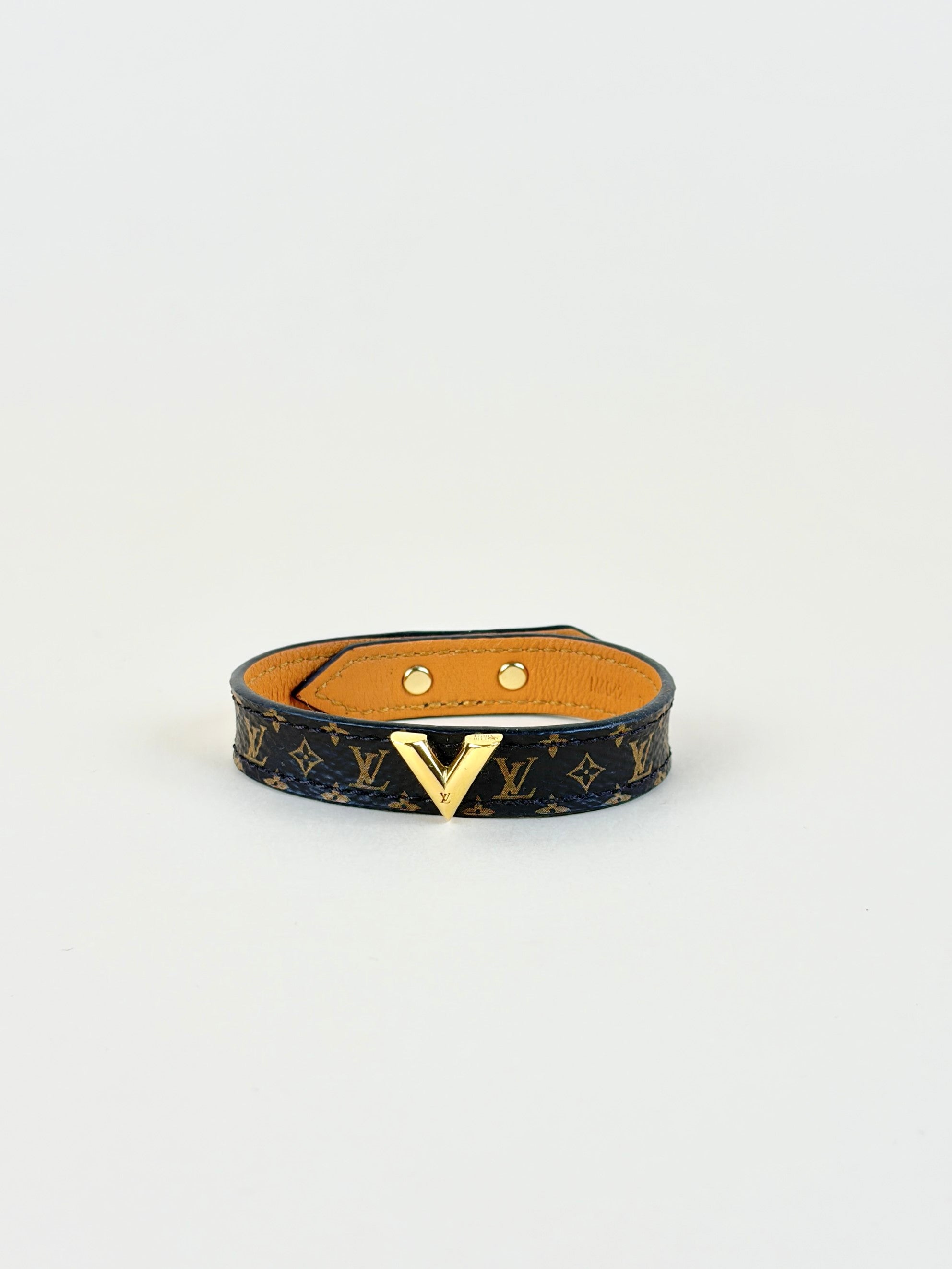 Louis Vuitton Monogram Essential V Bracelet