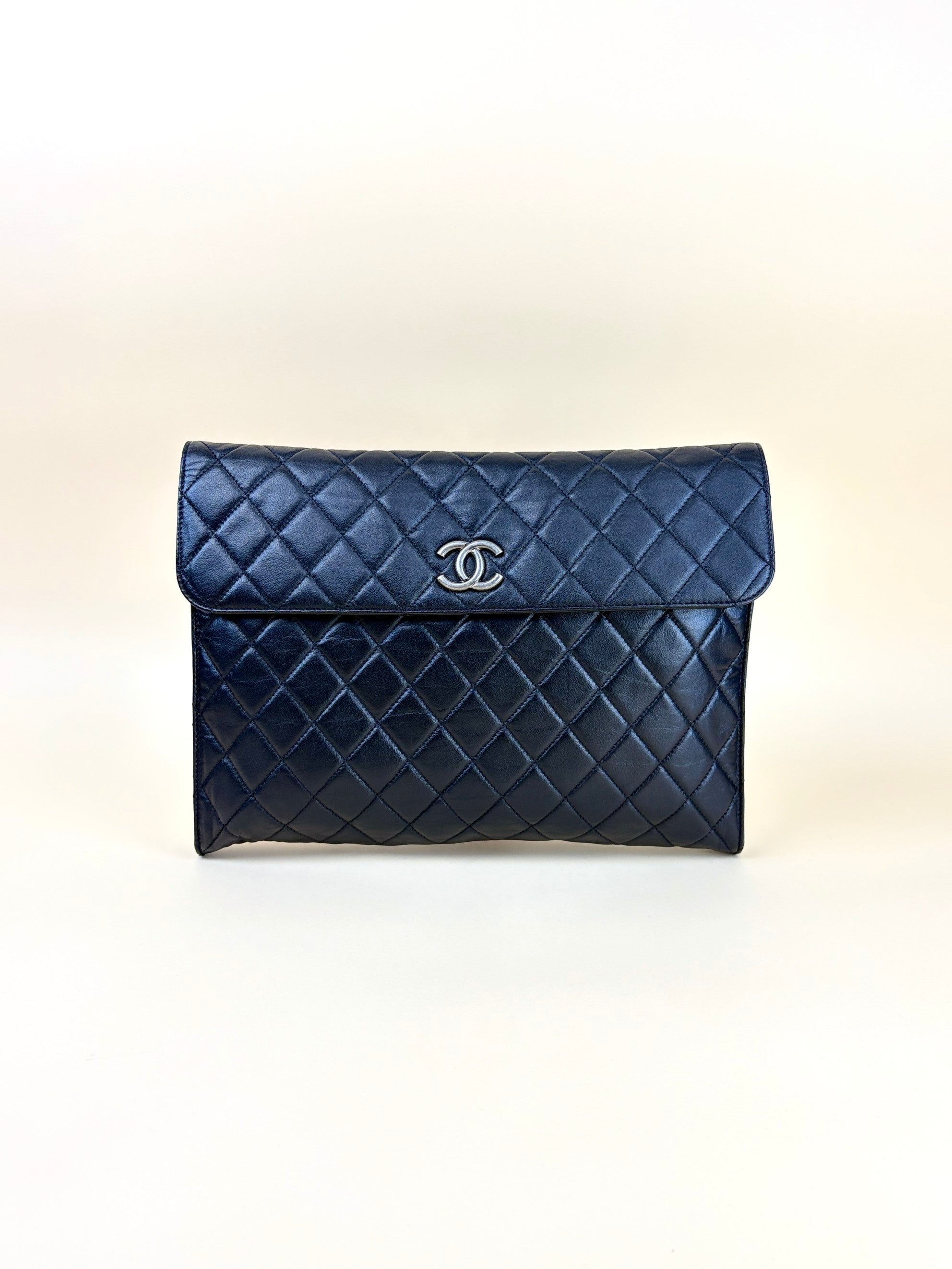 Chanel Black calfskin flap portfolio clutch