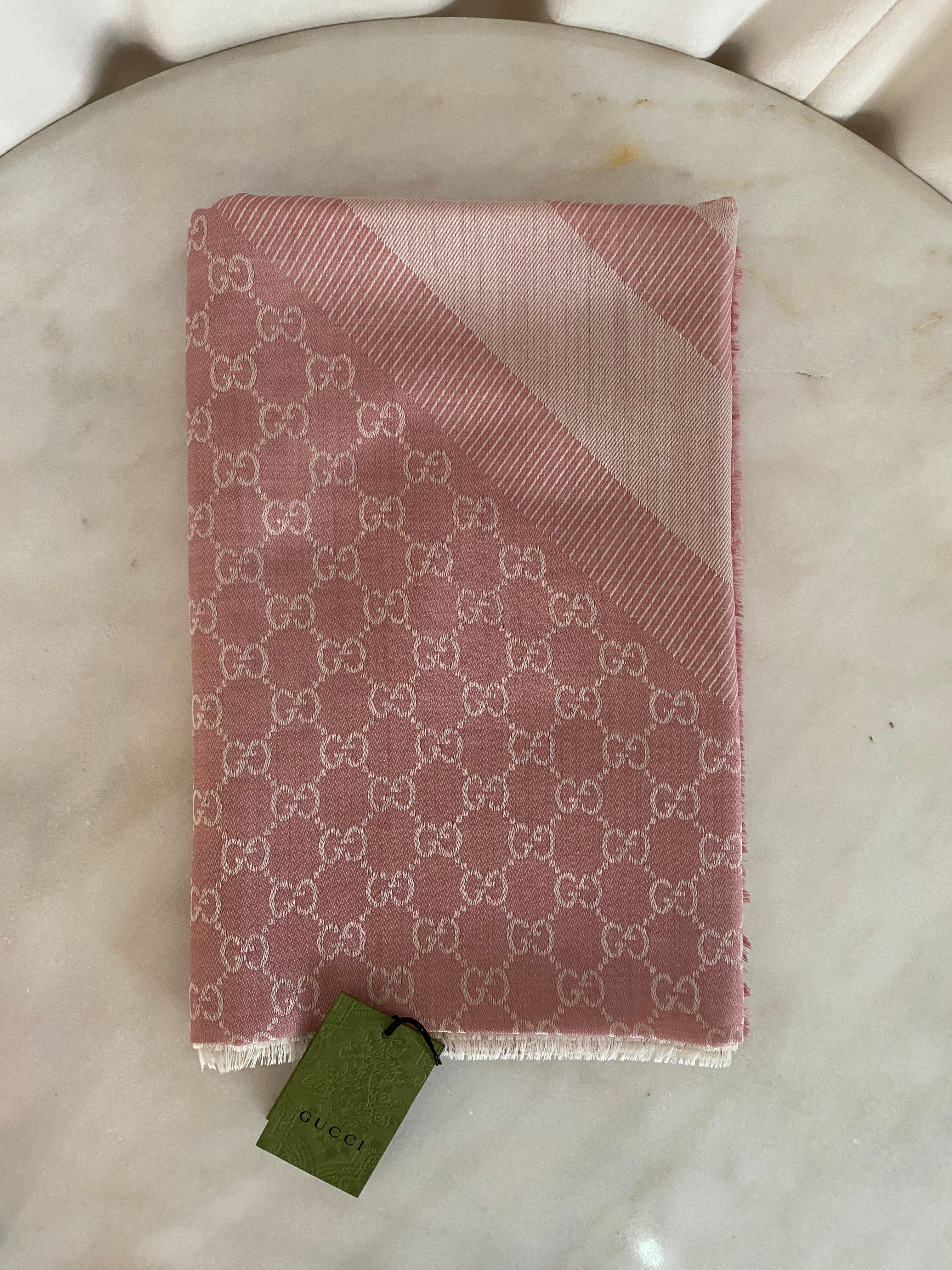 Gucci Bicolor GG Scarf