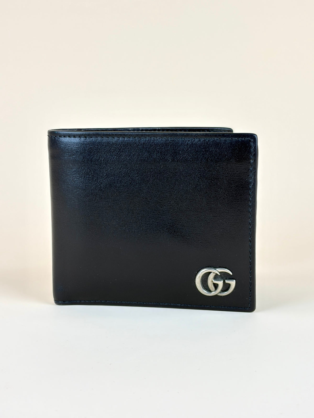 Gucci black leather gg marmont bi fold small wallet