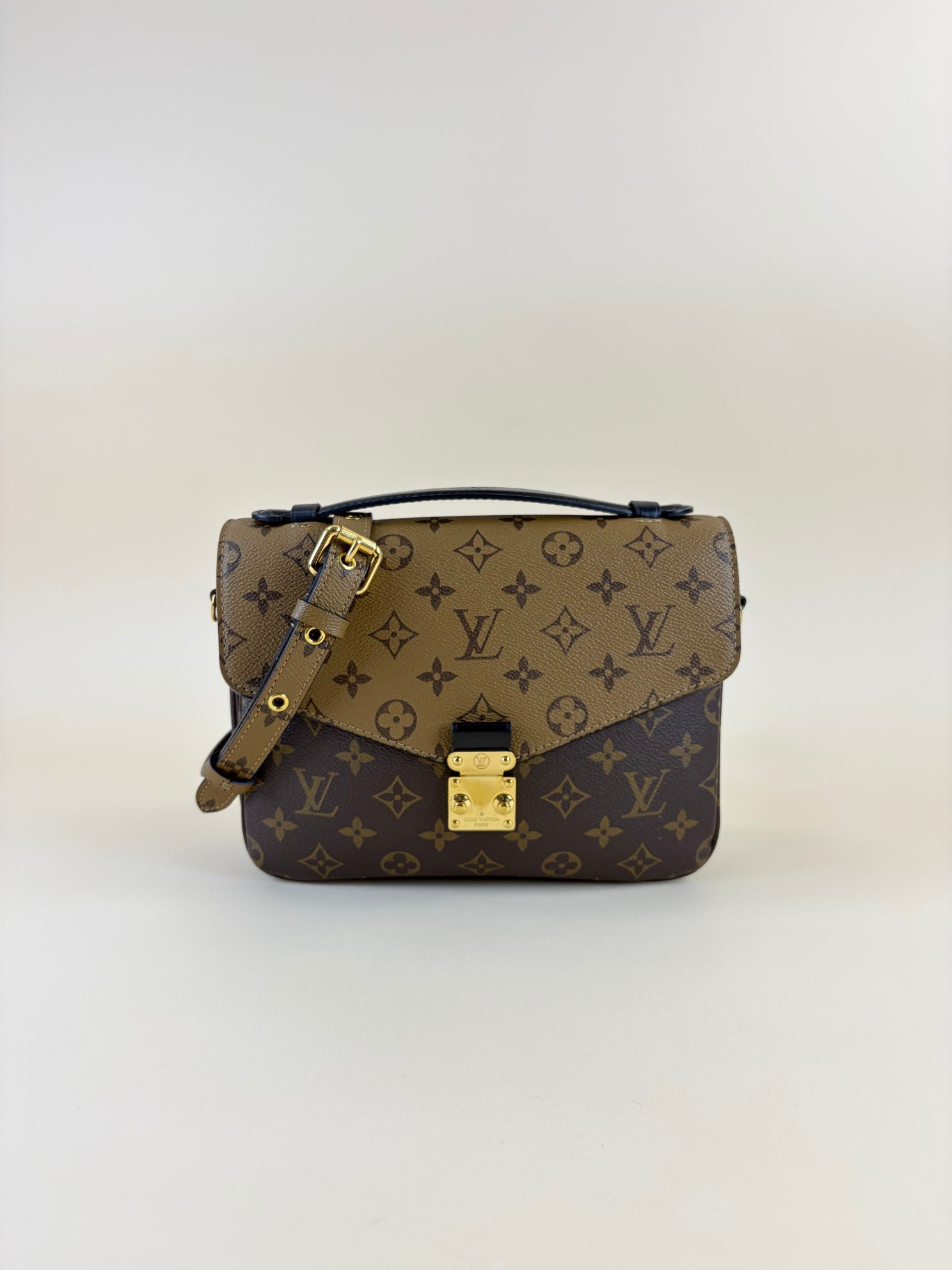 Louis Vuitton Monogram Reverse Pochette Metis