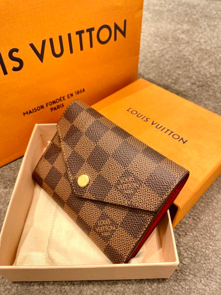 Louis Vuitton Ebene Victorine Wallet