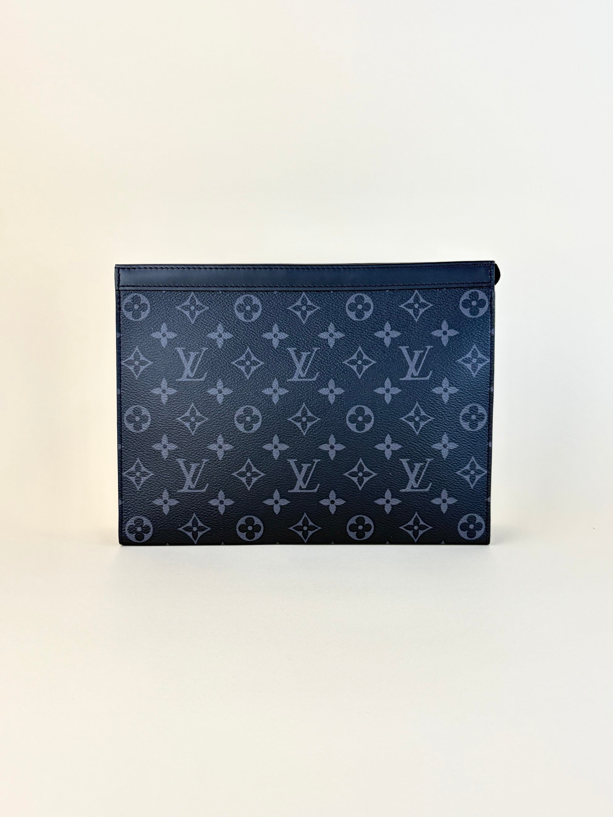 louis Vuitton monogram eclipse voyage mm pochette