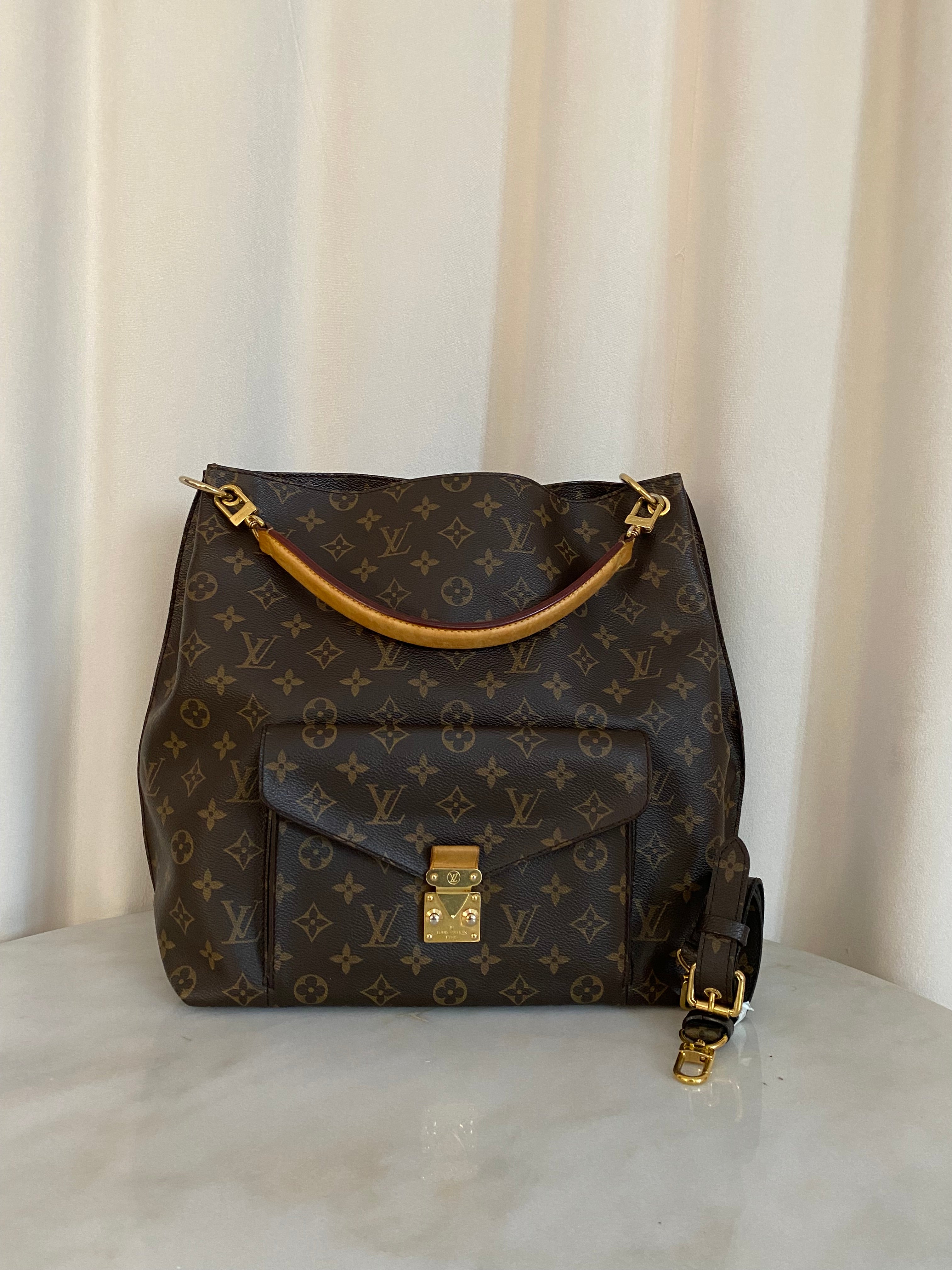 Louis Vuitton Monogram Metis Hobo Bag W/ Strap