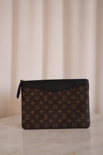 Louis Vuitton Monogram Black Daily Pouch