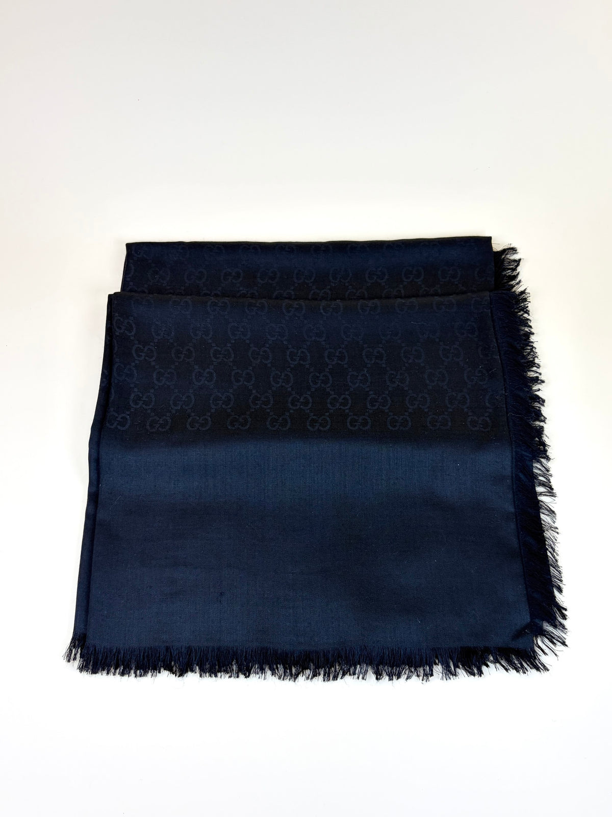 GUCCI black gg jaquard silk wool shawl