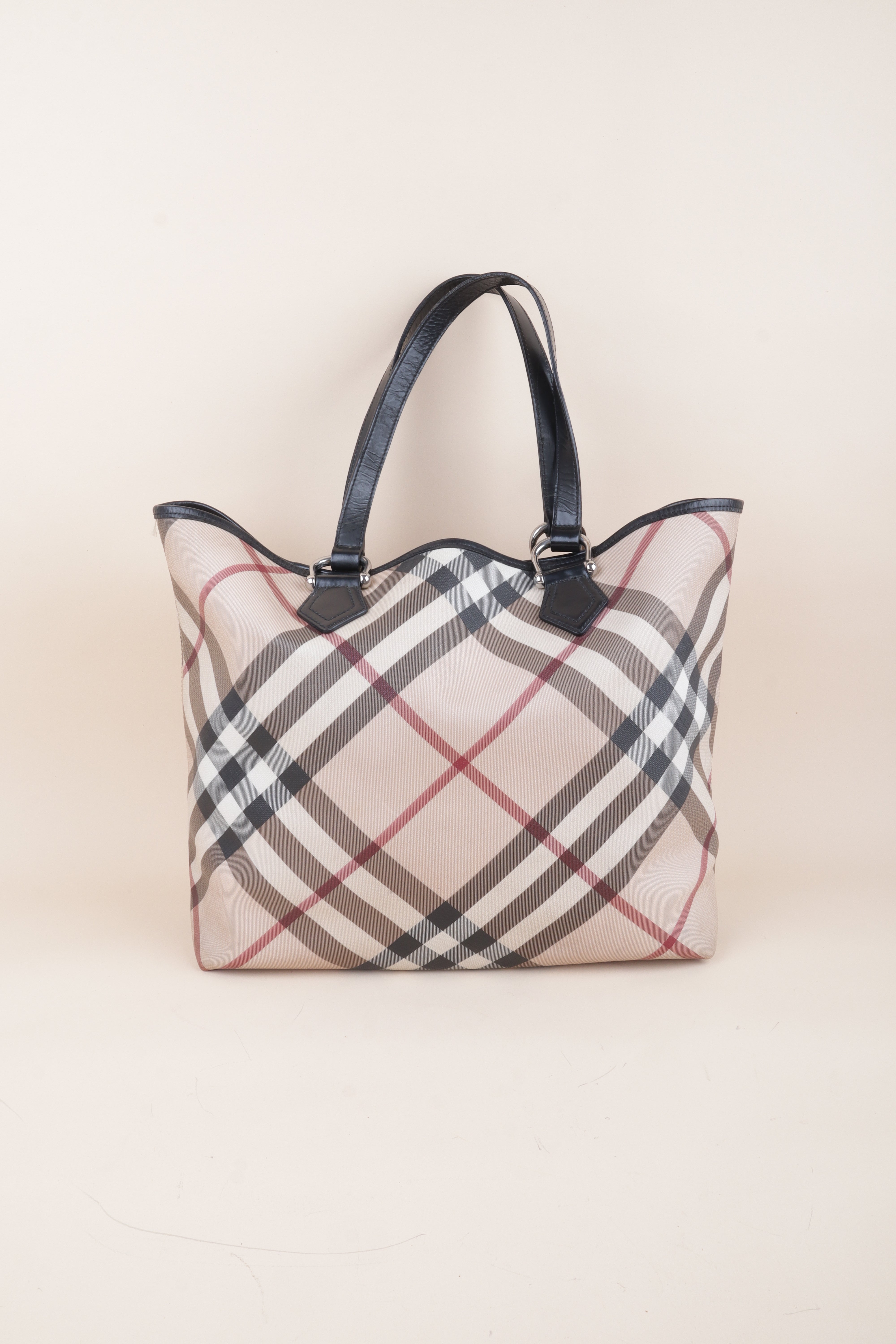 Burberry super nova large Nickie check and black