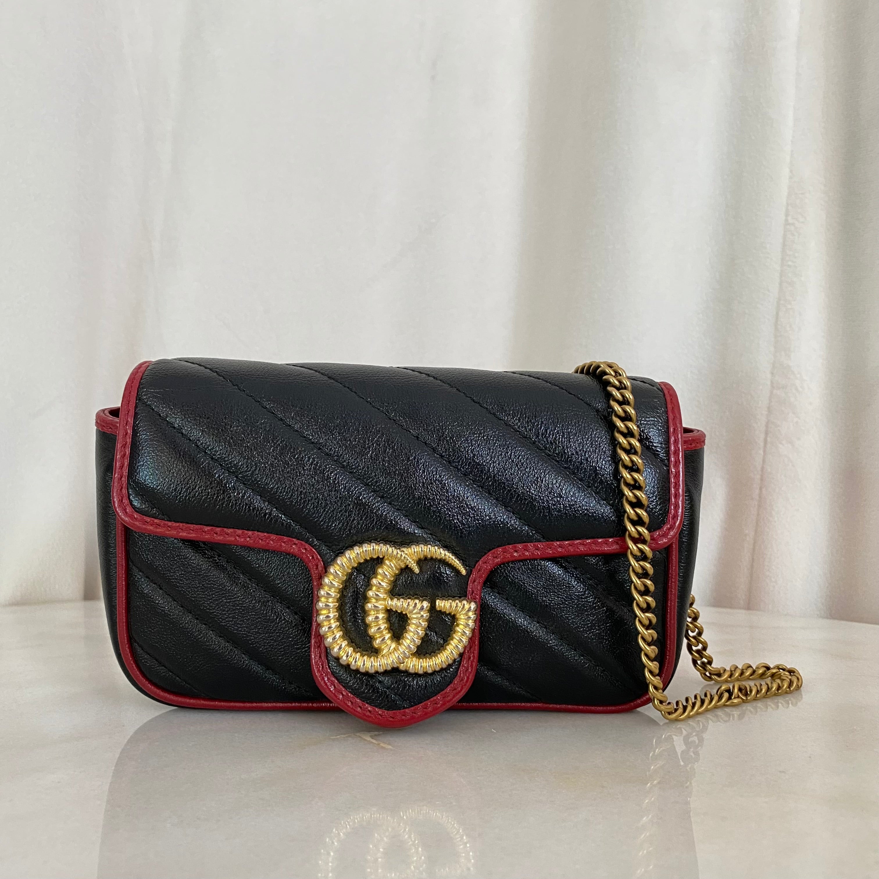 Gucci Bicolor Marmont GG Super Mini Crossbody Bag