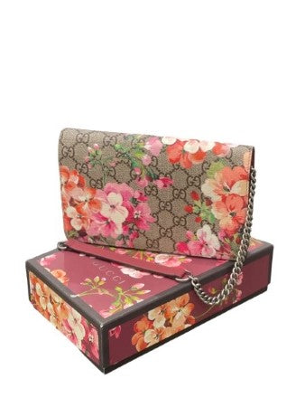 Gucci Bicolor GG Monogram Blooms Chain Wallet