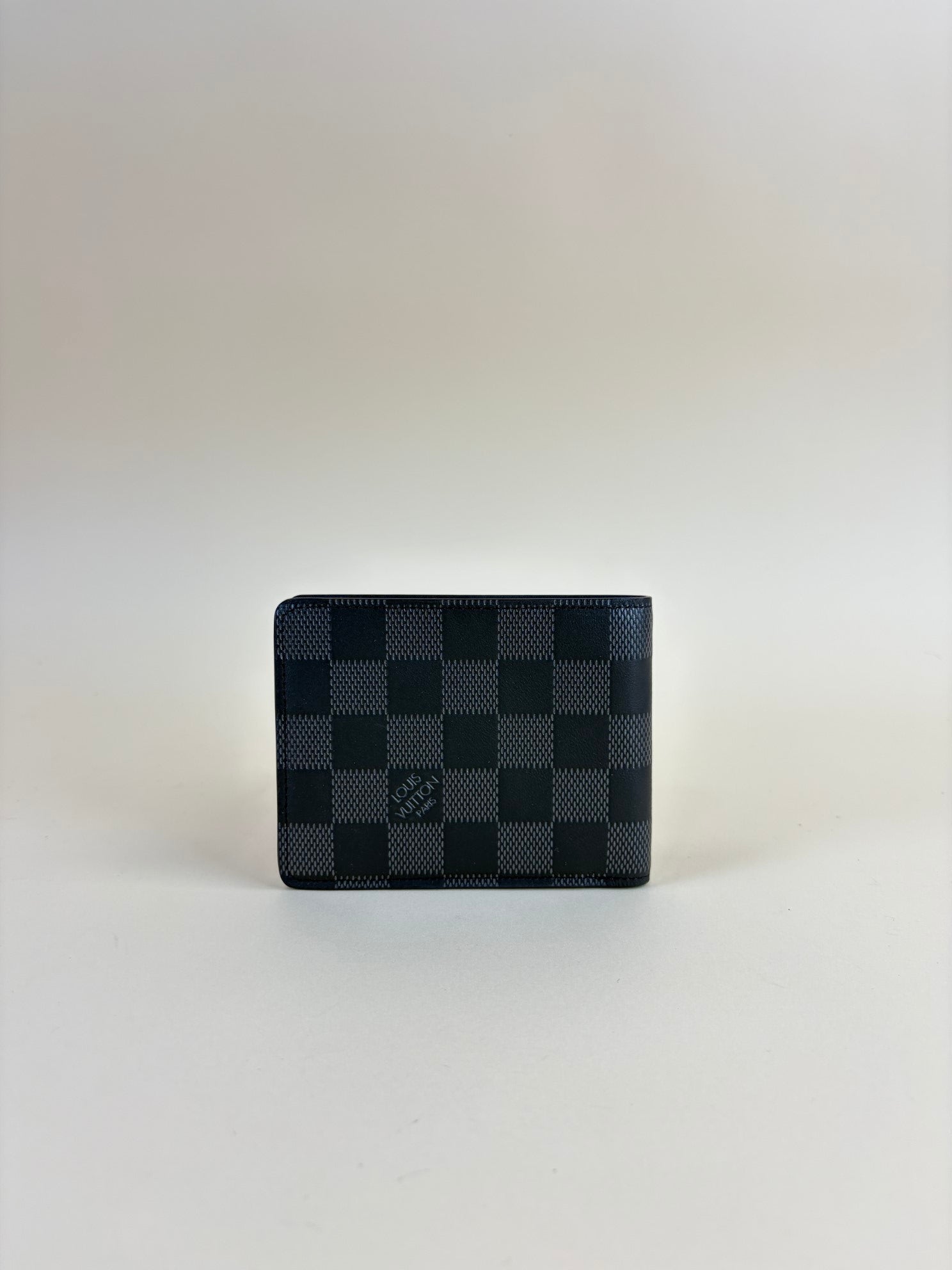 Louis Vuitton damier multiple Infini man small wallet