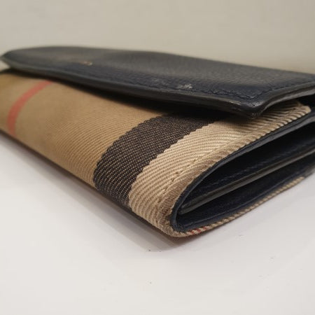 Burberry House Check Porter Continental Wallet