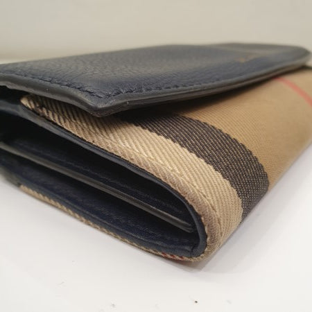 Burberry House Check Porter Continental Wallet