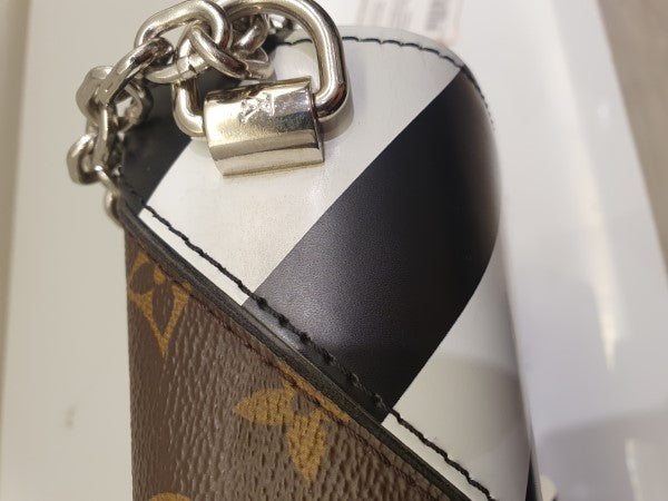 Louis Vuitton Monogram Print Twist Bag