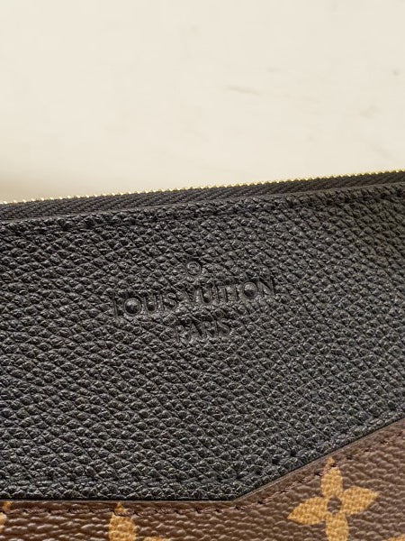 Louis Vuitton Monogram Black Daily Pouch