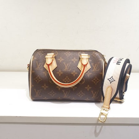 Louis Vuitton Monogram Speedy Bandouliere 20 Bag