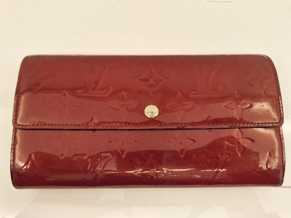 Louis Vuitton Red Monogram Vernis Sarah Wallet