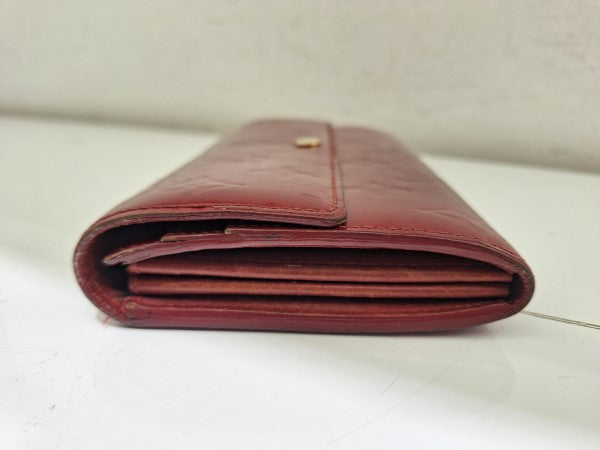 Louis Vuitton Red Monogram Vernis Sarah Wallet