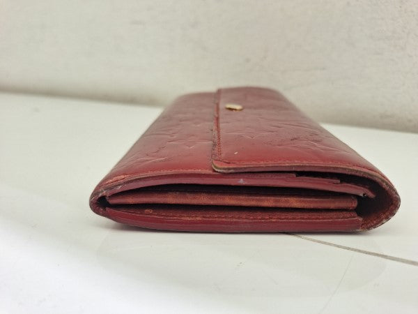 Louis Vuitton Red Monogram Vernis Sarah Wallet