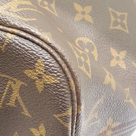 Louis Vuitton Monogram Neverfull MM Bag