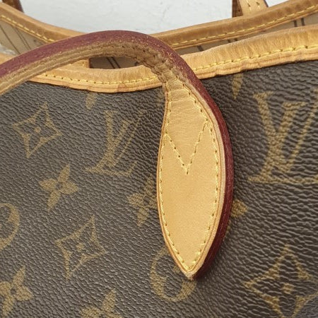 Louis Vuitton Monogram Neverfull MM Bag