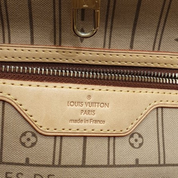 Louis Vuitton Monogram Neverfull MM Bag