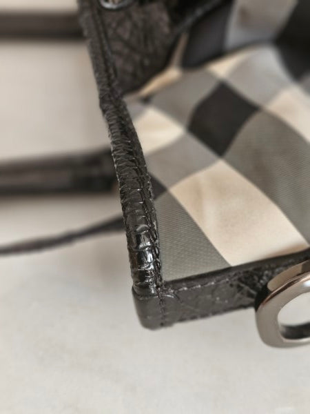 Burberry Bicolor Beat Check Tote Bag