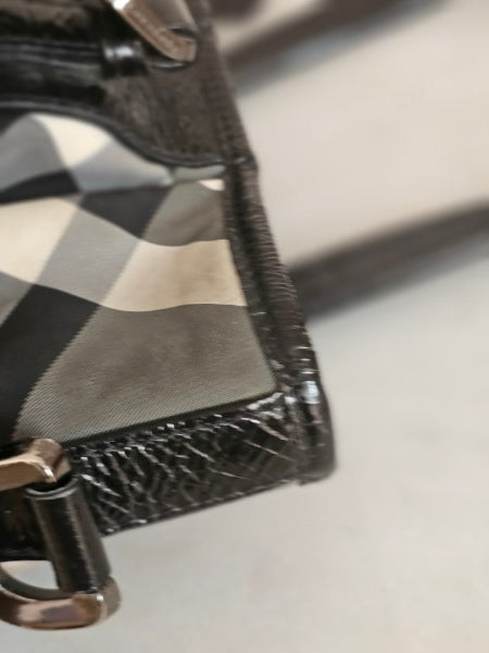 Burberry Bicolor Beat Check Tote Bag