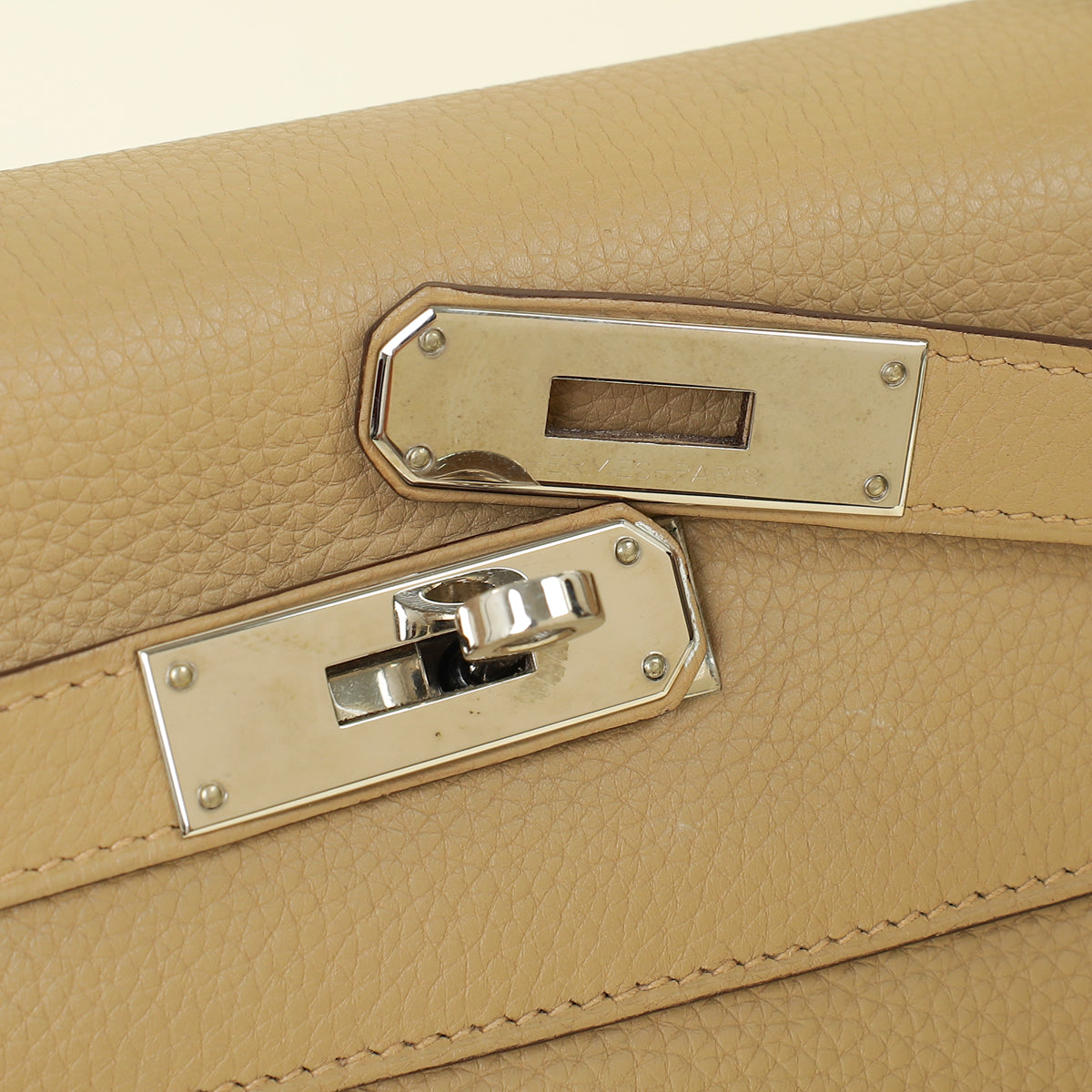 Hermes Parchemin Retourne Kelly 35 Bag
