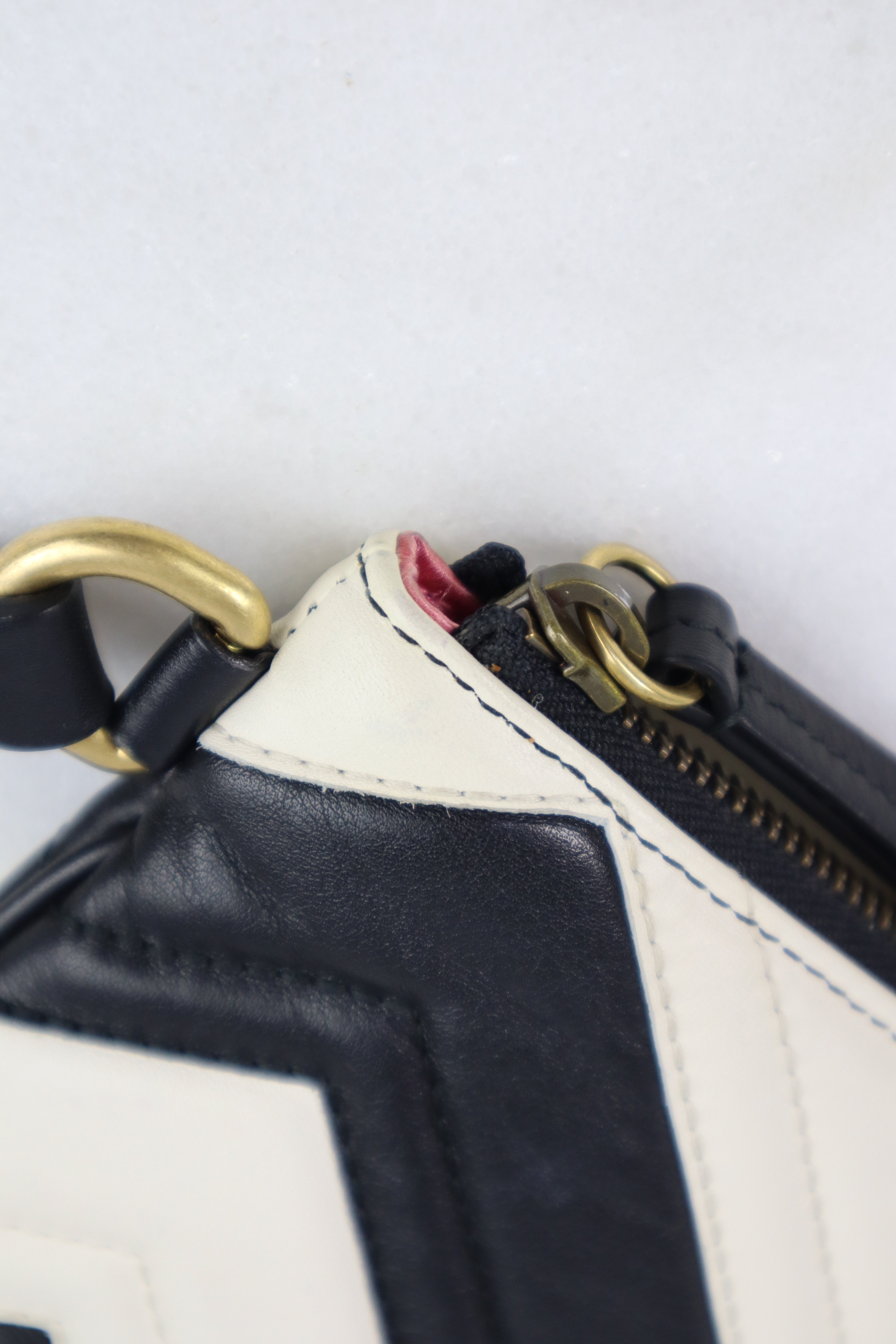 Gucci Bicolor Marmont Matelasse Wrist Clutch