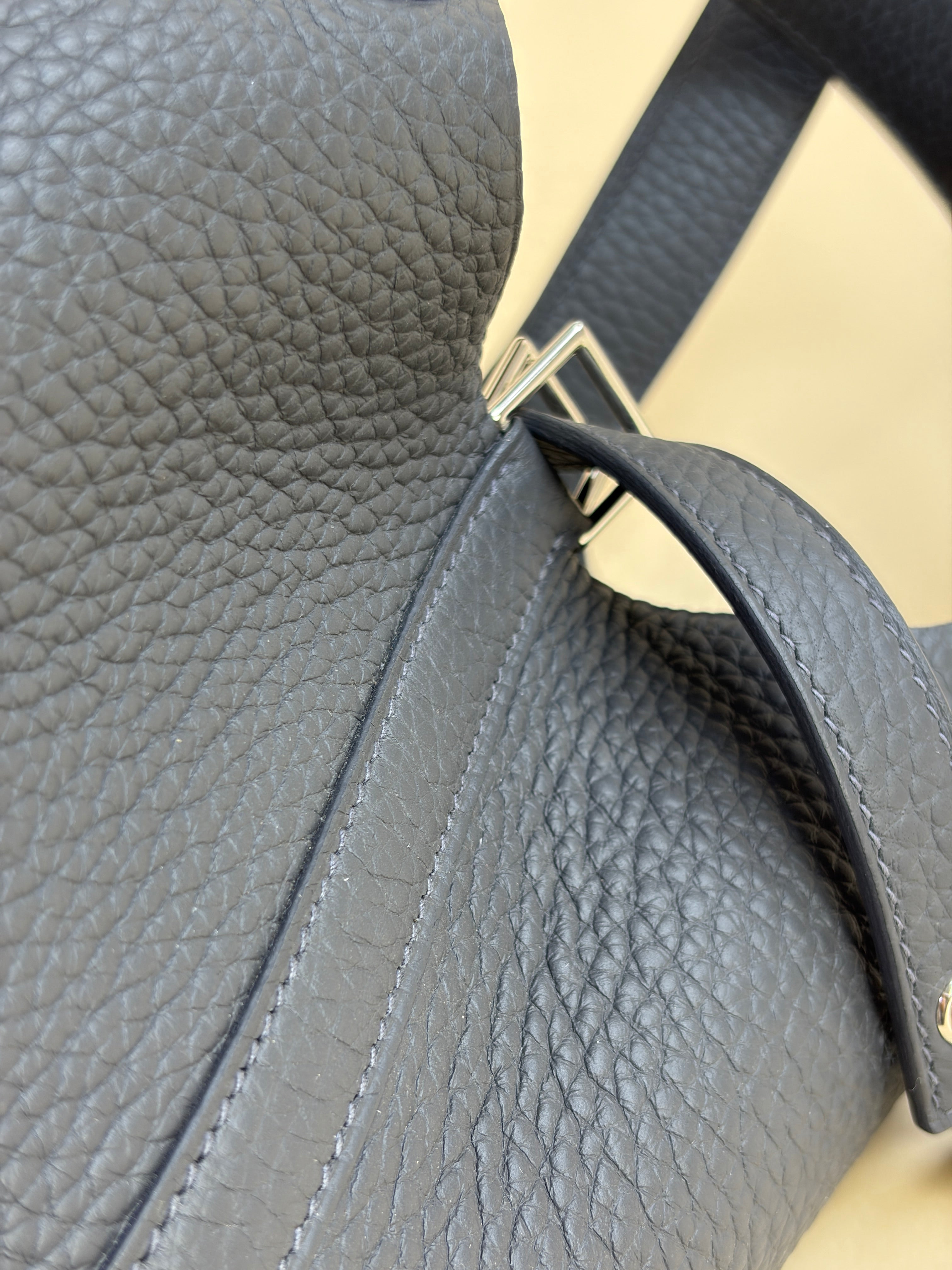 Hermes Gris Misty Picotin Lock 18 Bag