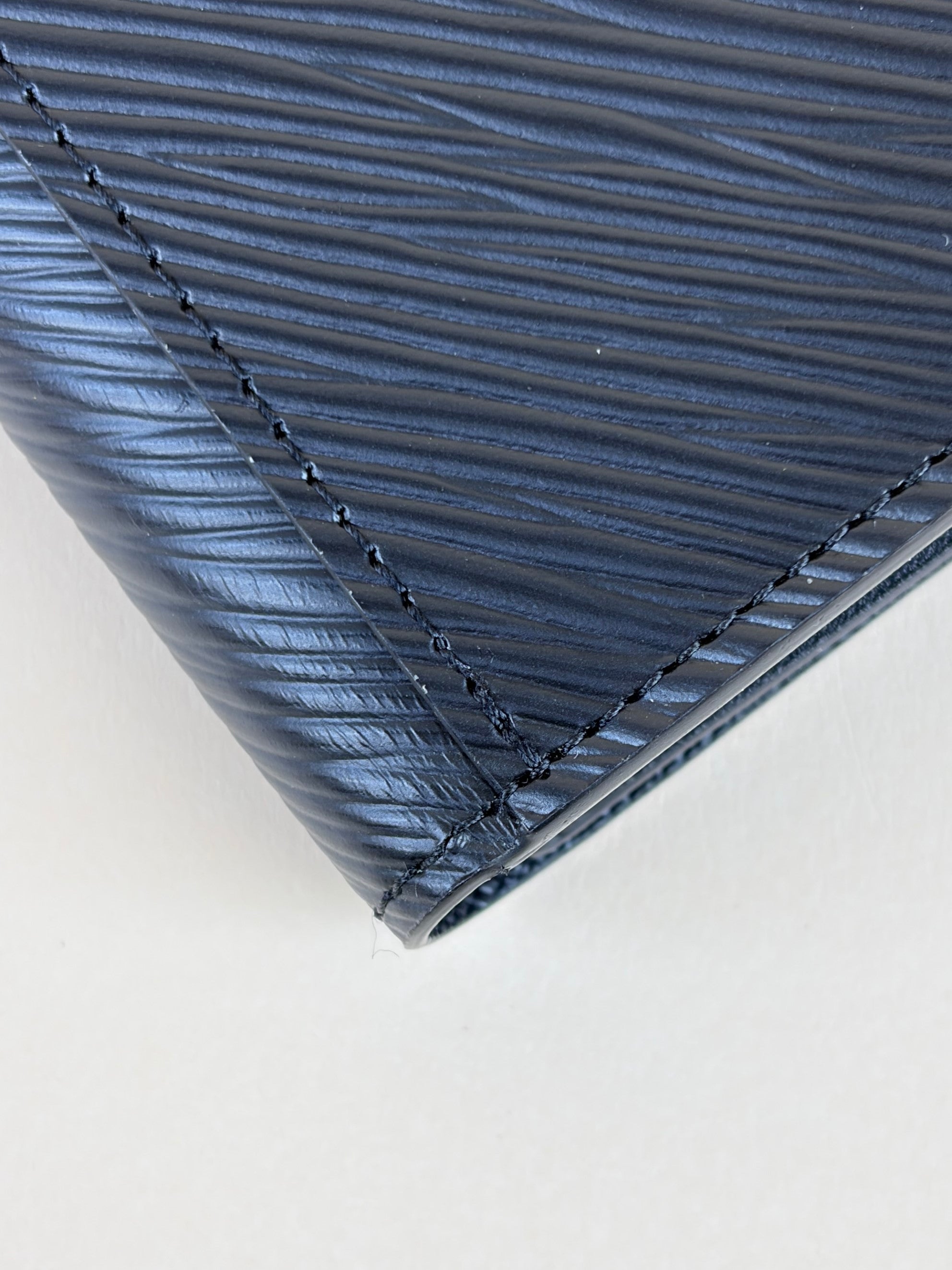 Louis Vuitton Noir Twist Multicartes Small Wallet