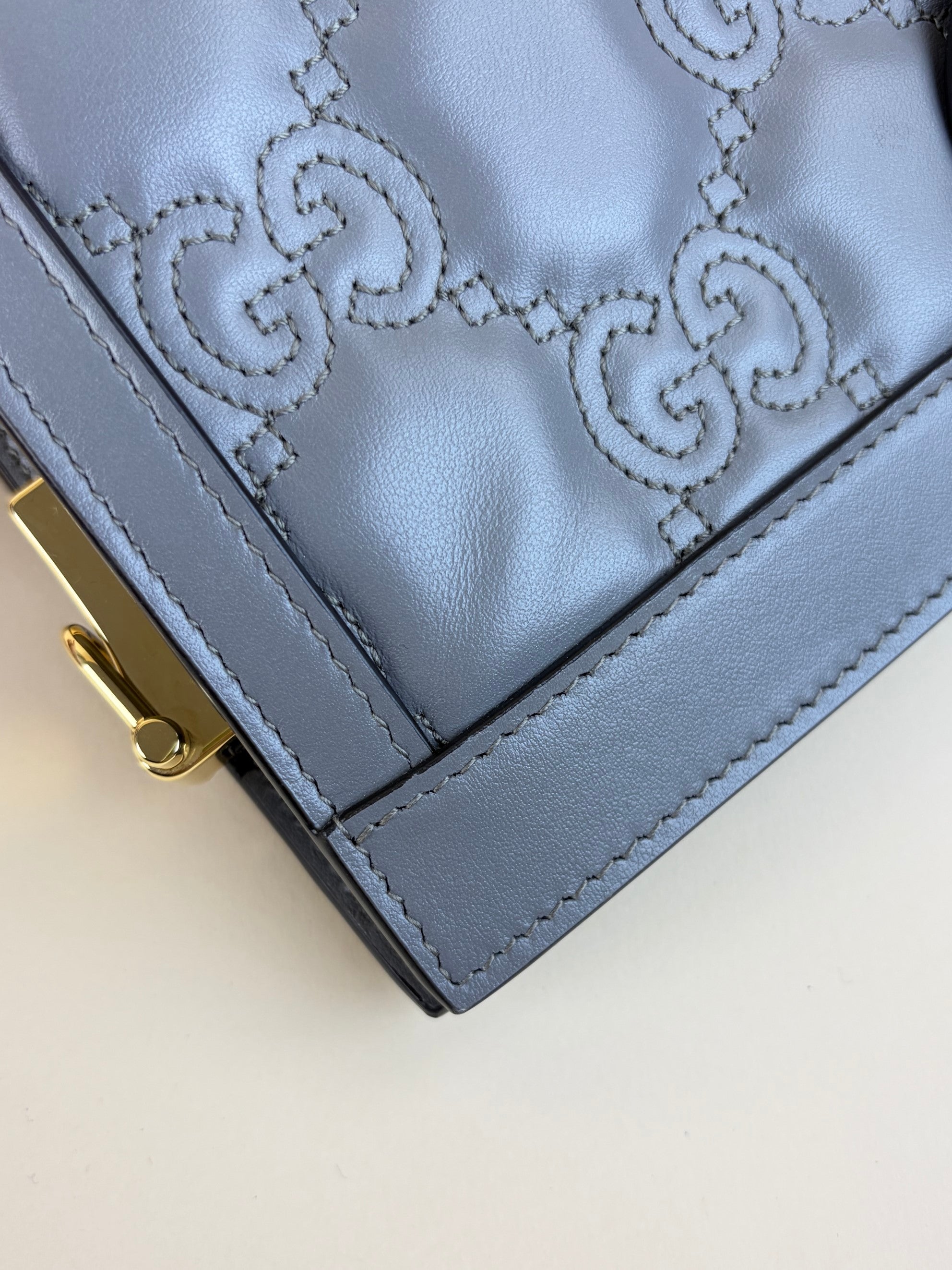 Gucci dusty grey natural calfskin gg matelassé small
