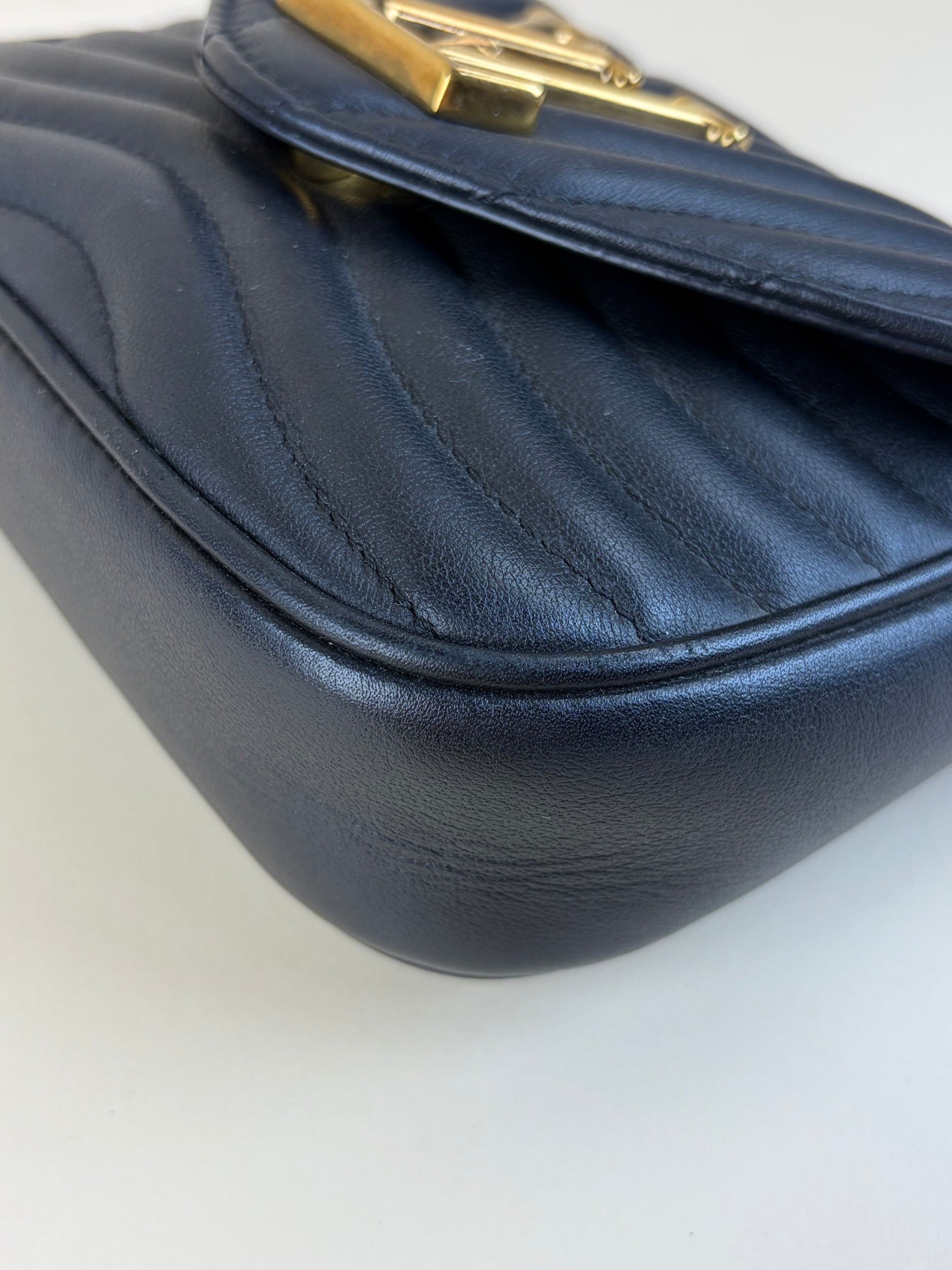 louis Vuitton black calfskin new wave multi pochette bag