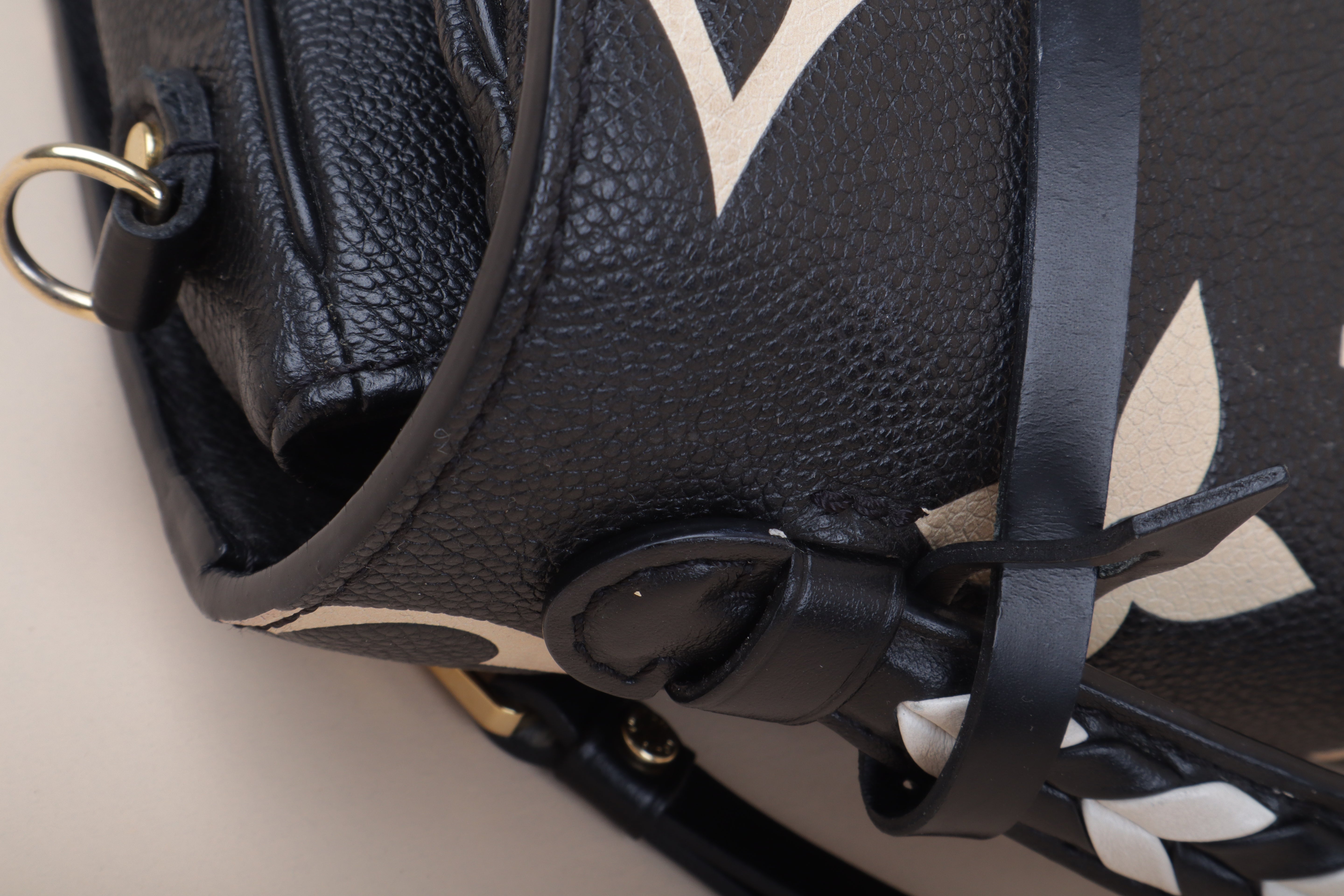 Louis Vuitton Bicolor Giant Crafty Empreinte Monogram Pochette Metis Crossbody Bag
