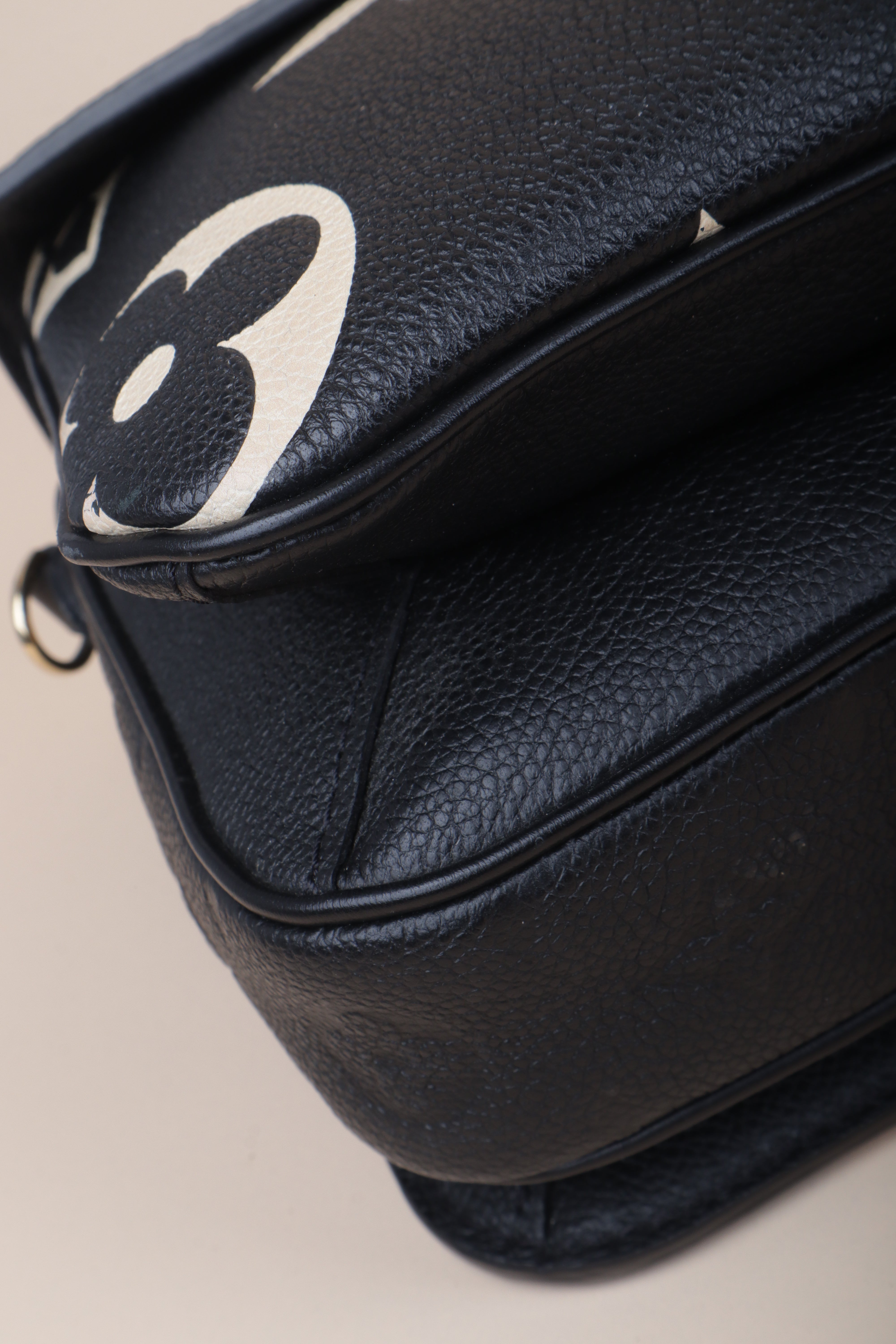 Louis Vuitton Bicolor Giant Crafty Empreinte Monogram Pochette Metis Crossbody Bag