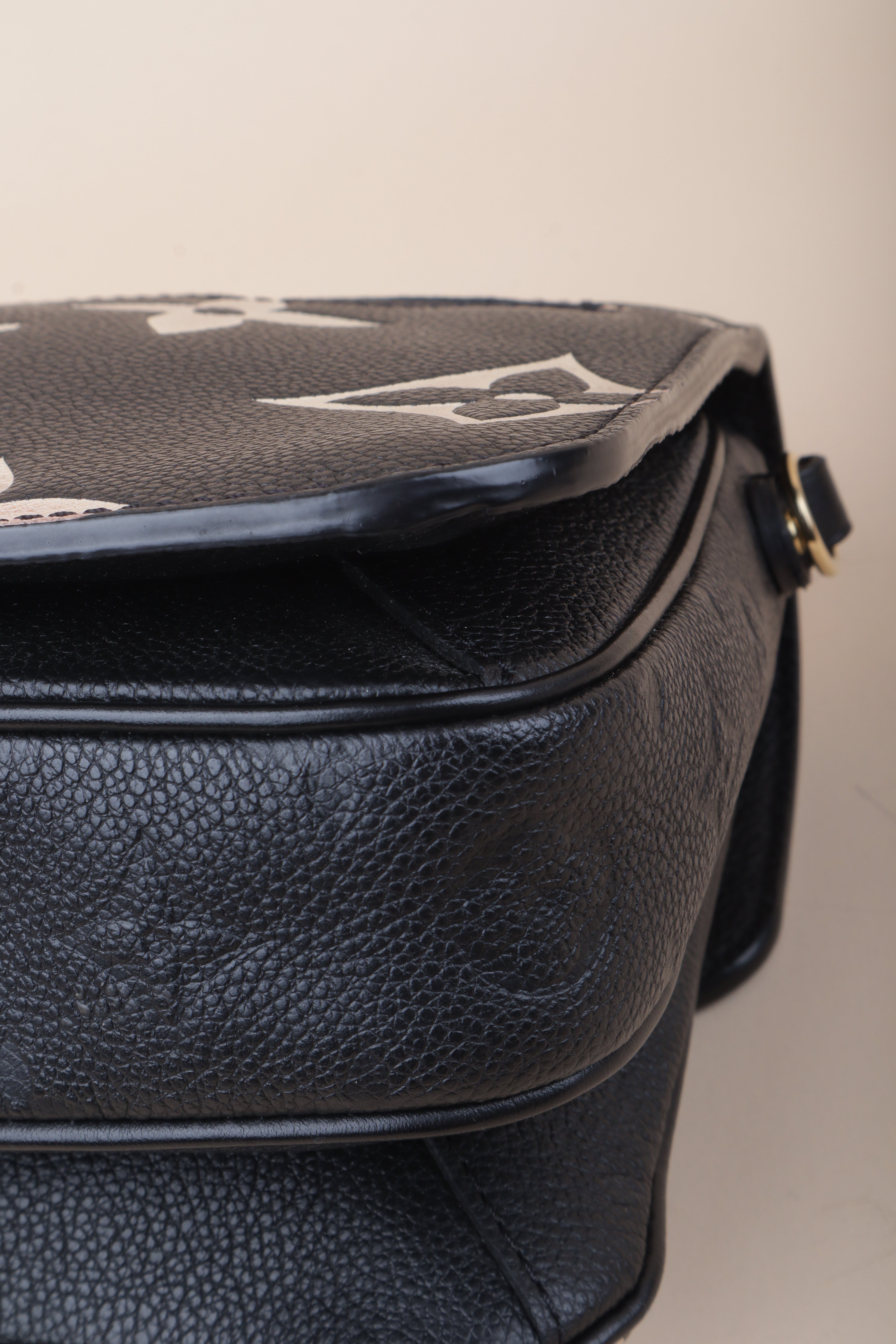Louis Vuitton Bicolor Giant Crafty Empreinte Monogram Pochette Metis Crossbody Bag